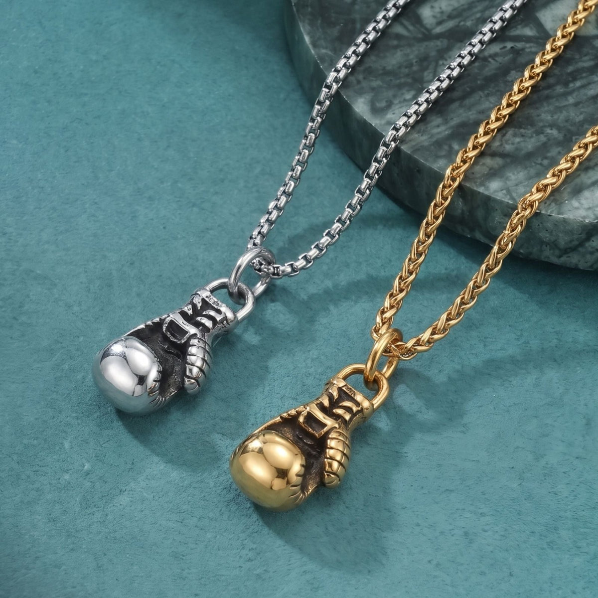 Collier pendentif gant de boxe pour homme, en acier inoxydable, symbole de force et de détermination