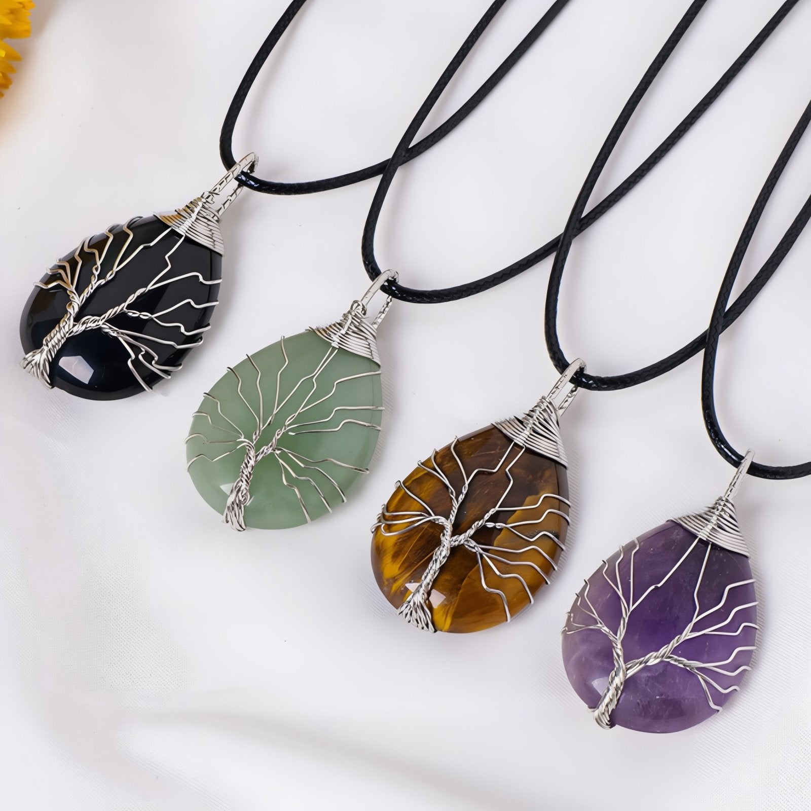 Collier pendentif goutte en pierre naturelle, orné d'un arbre de vie, avec cordon noir