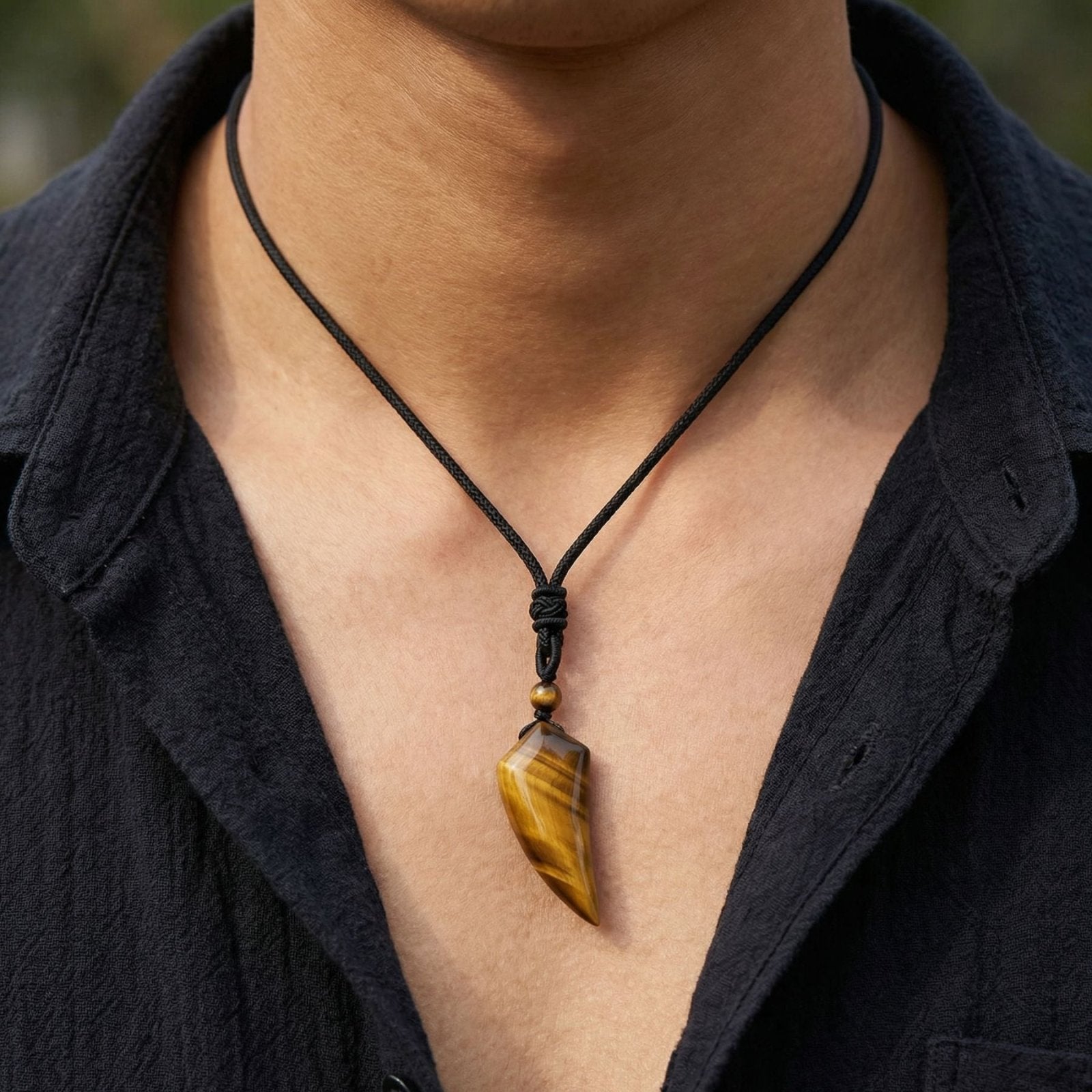 Collier pendentif griffe en pierre naturelle, cordon tressé réglable, style spirituel unisexe