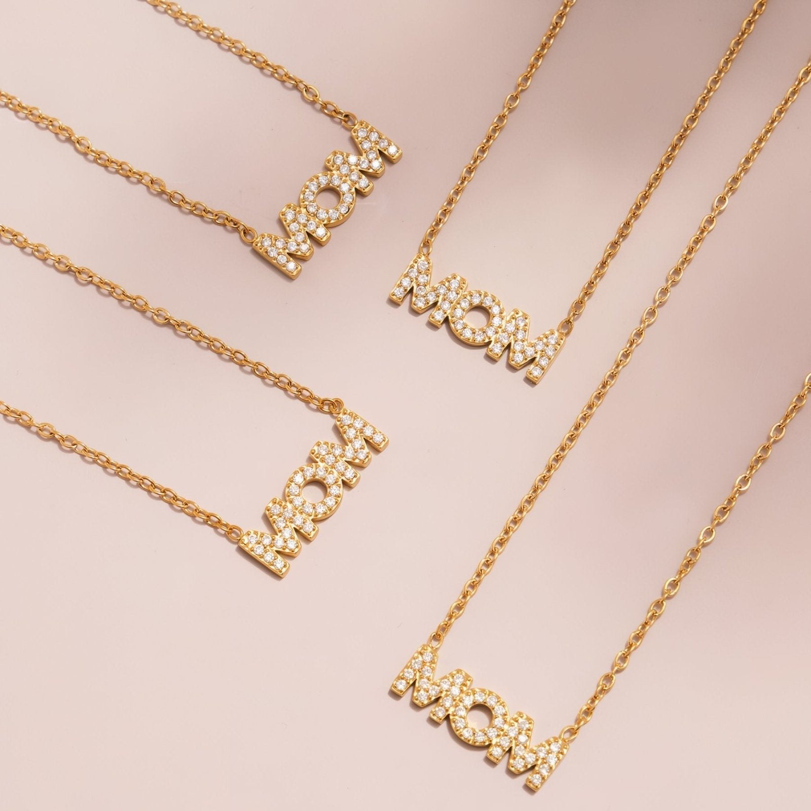 Collier pendentif MOM pour maman, avec zircon, en acier inoxydable