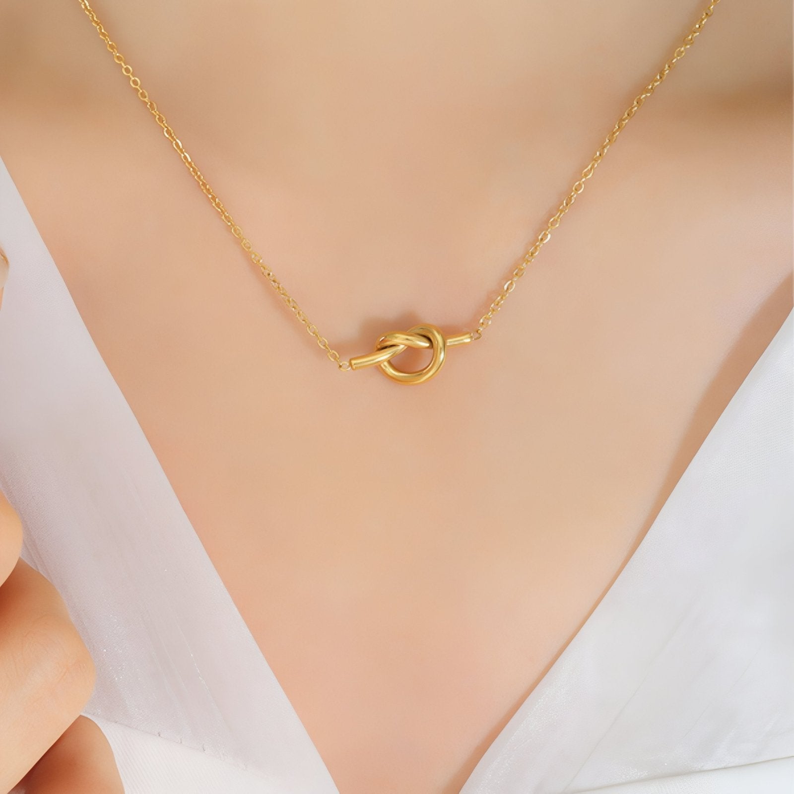 Collier pendentif nœud cœur pour femme, en acier inoxydable, style minimaliste