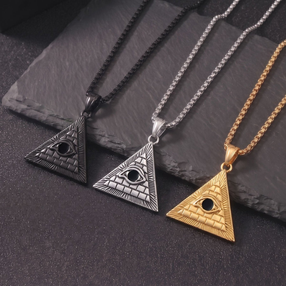 Collier pendentif œil de la Providence pour homme, en acier inoxydable, pyramide égyptienne triangulaire sculptée