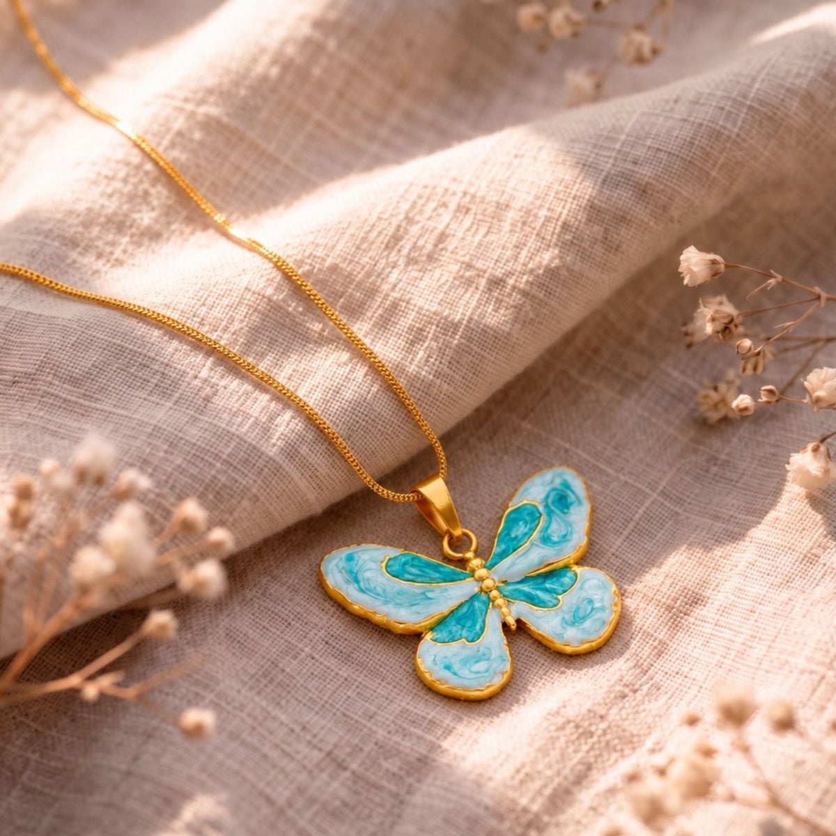 Collier pendentif papillon émaillé pour femme, en acier inoxydable doré, design fin bleu turquoise