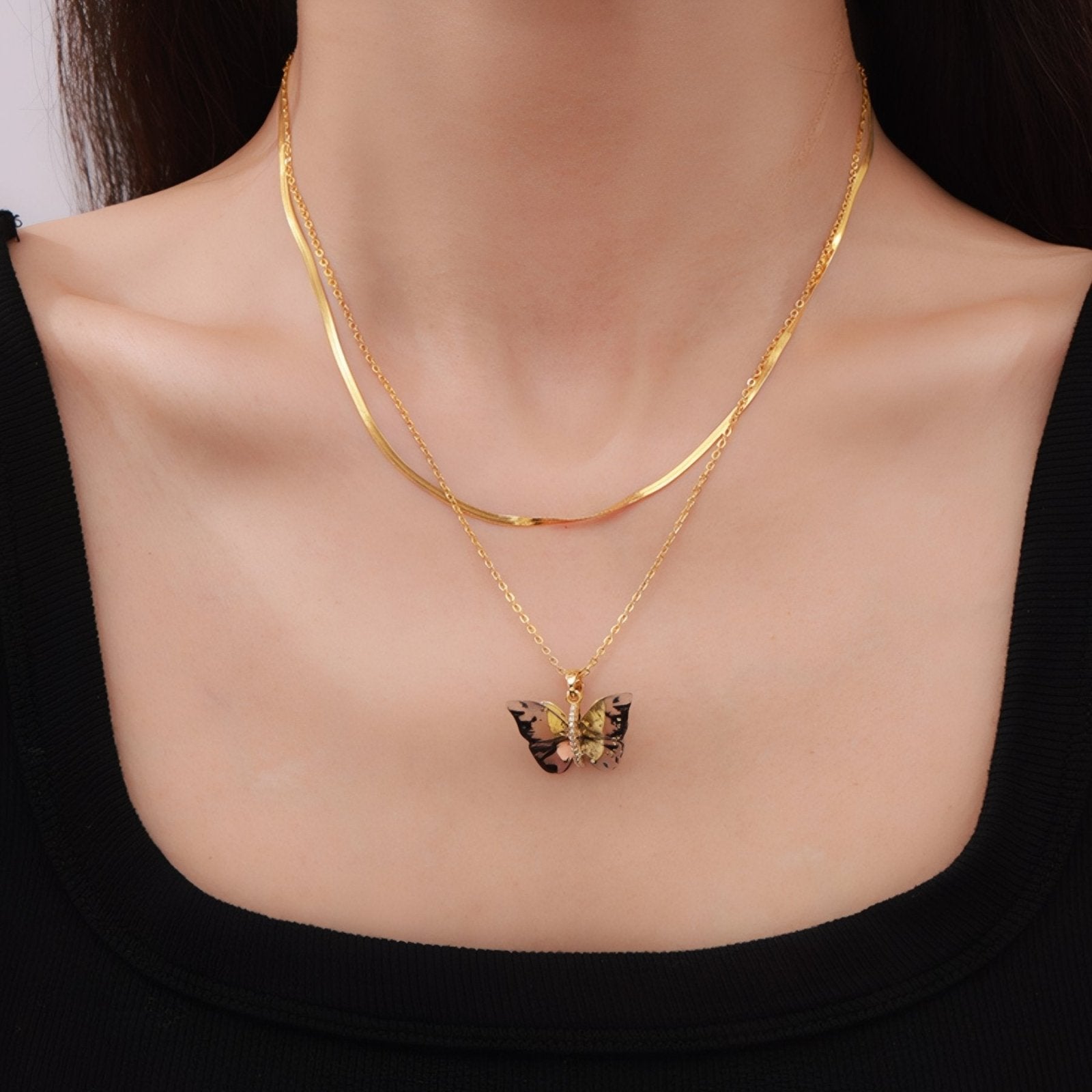 Collier pendentif papillon multicolore, effet dégradé, en résine et acier inoxydable