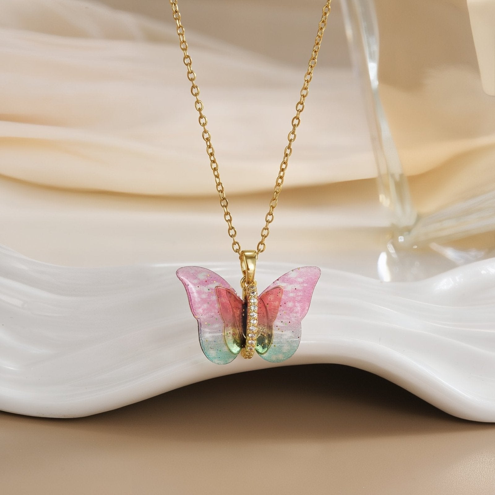 Collier pendentif papillon multicolore, effet dégradé, en résine et acier inoxydable