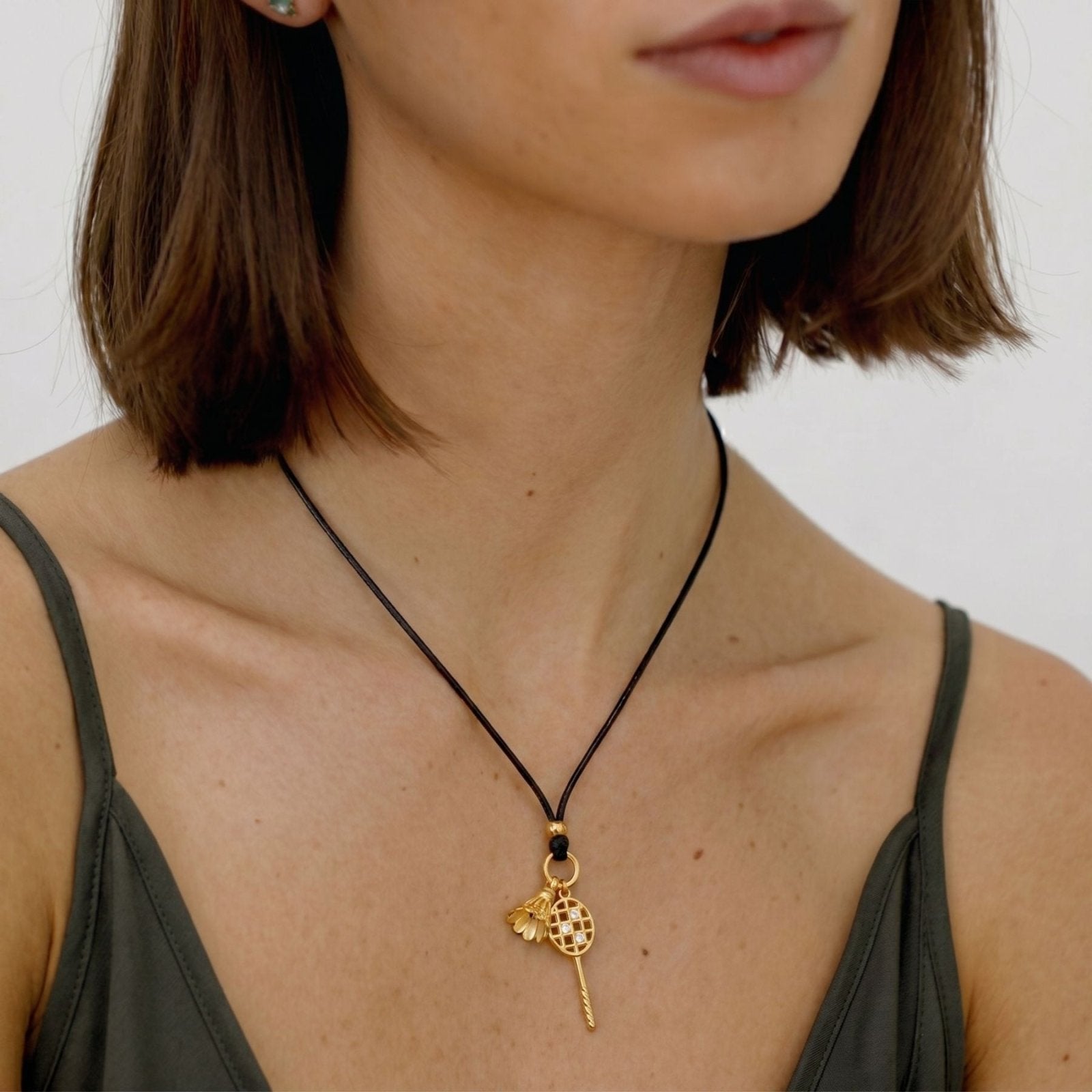 Collier pendentif raquette de tennis, en acier inoxydable, style minimaliste