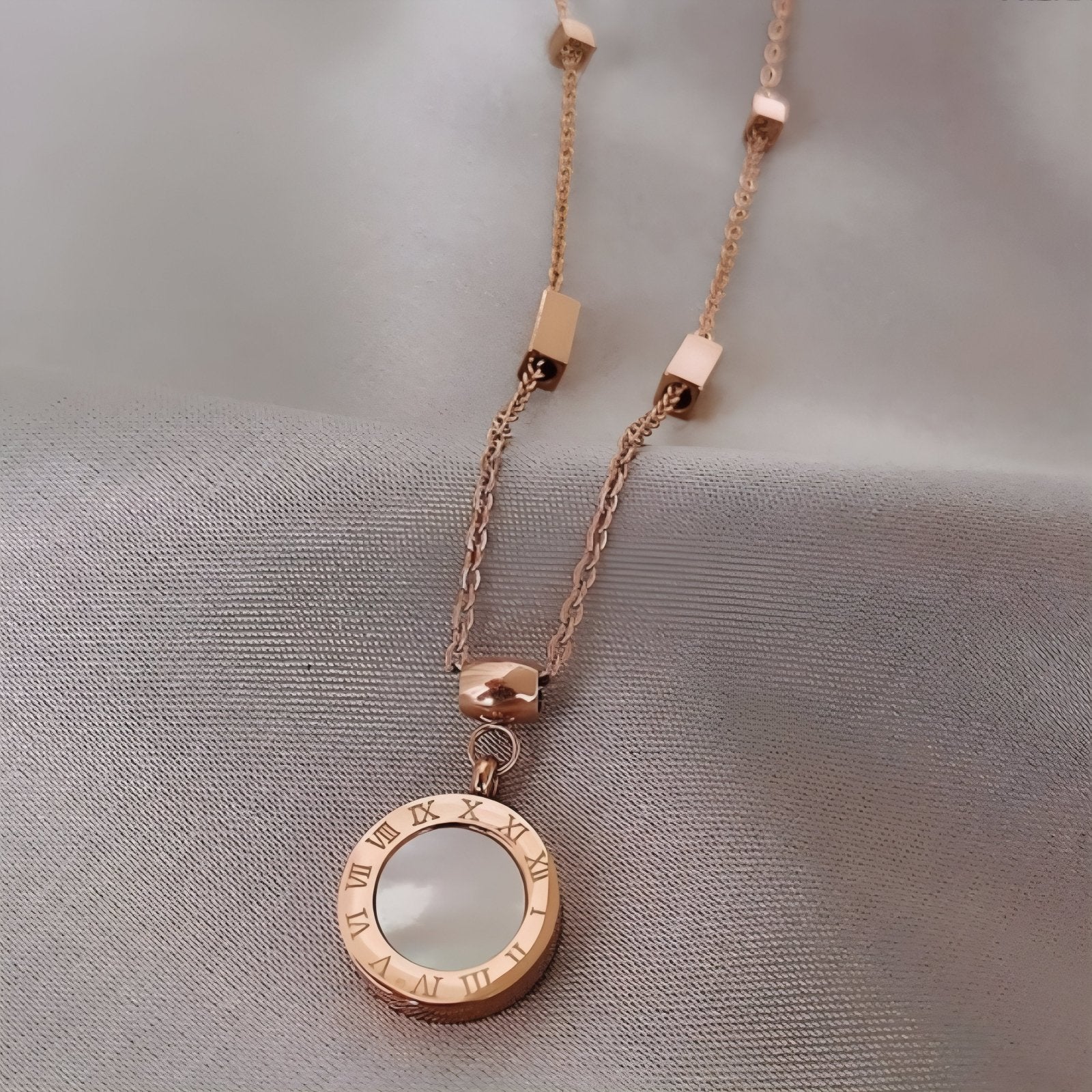 Collier pendentif réversible pour femme, avec acrylique, en acier inoxydable