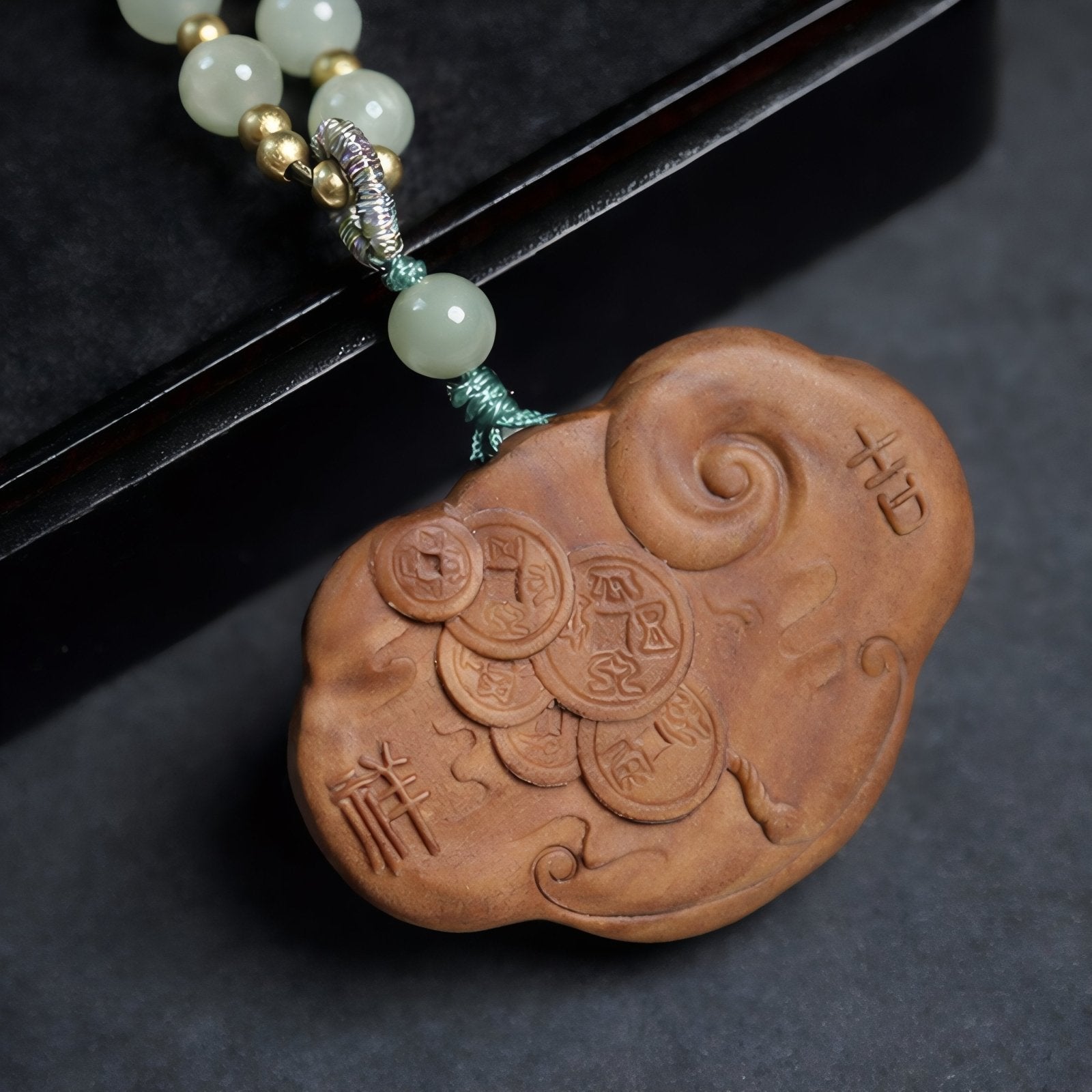 Collier pendentif Ruyi en bois de santal pour femme, avec perles en bois, pierre de jade et alliage métallique