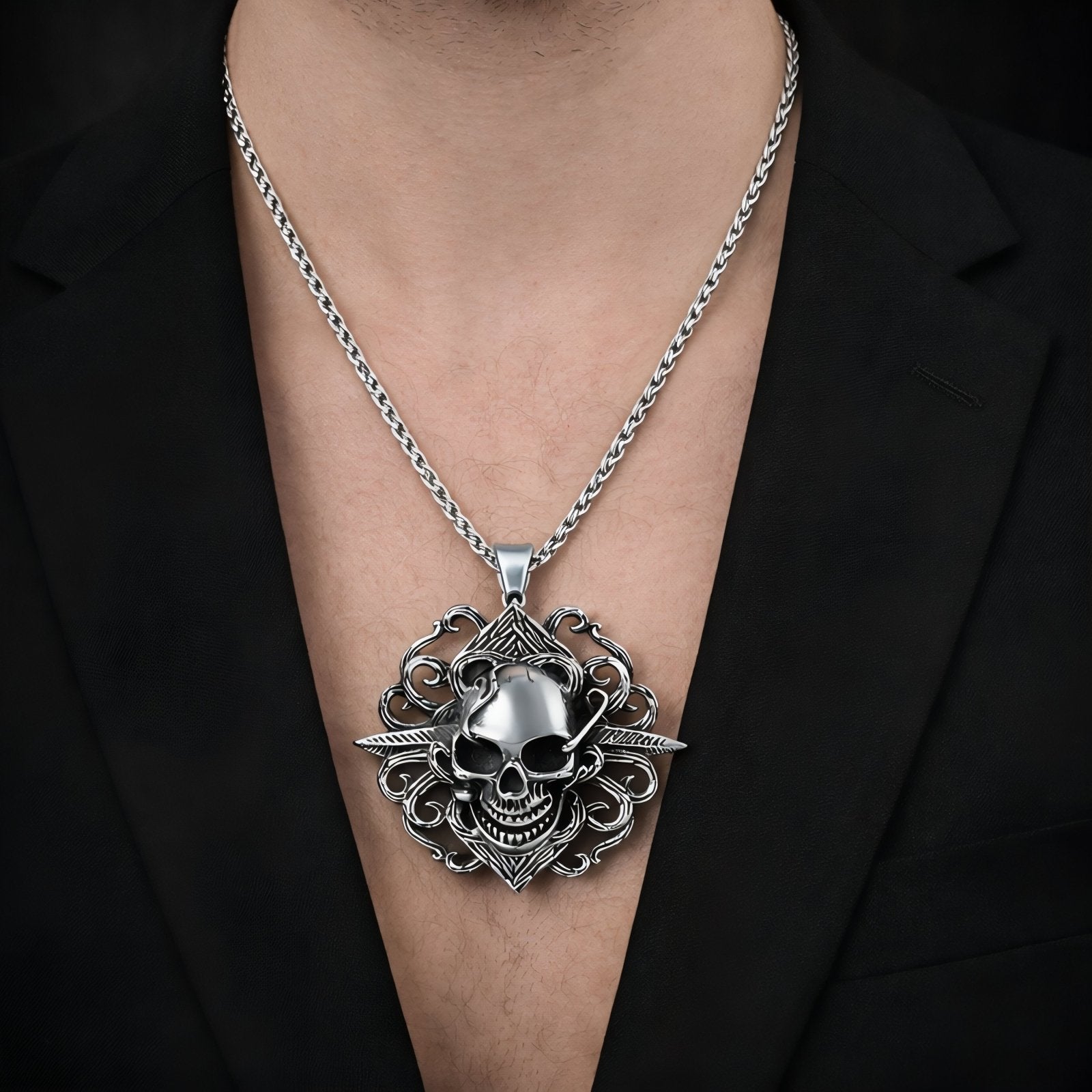 Collier pendentif tête de mort avec motifs floraux pour homme, en acier inoxydable