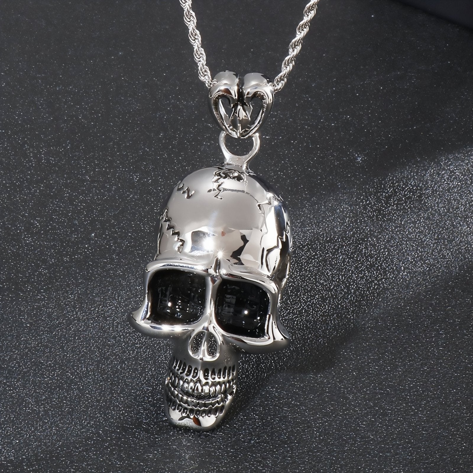 Collier pendentif tête de mort pour homme avec anneau cœur, en acier inoxydable, style punk