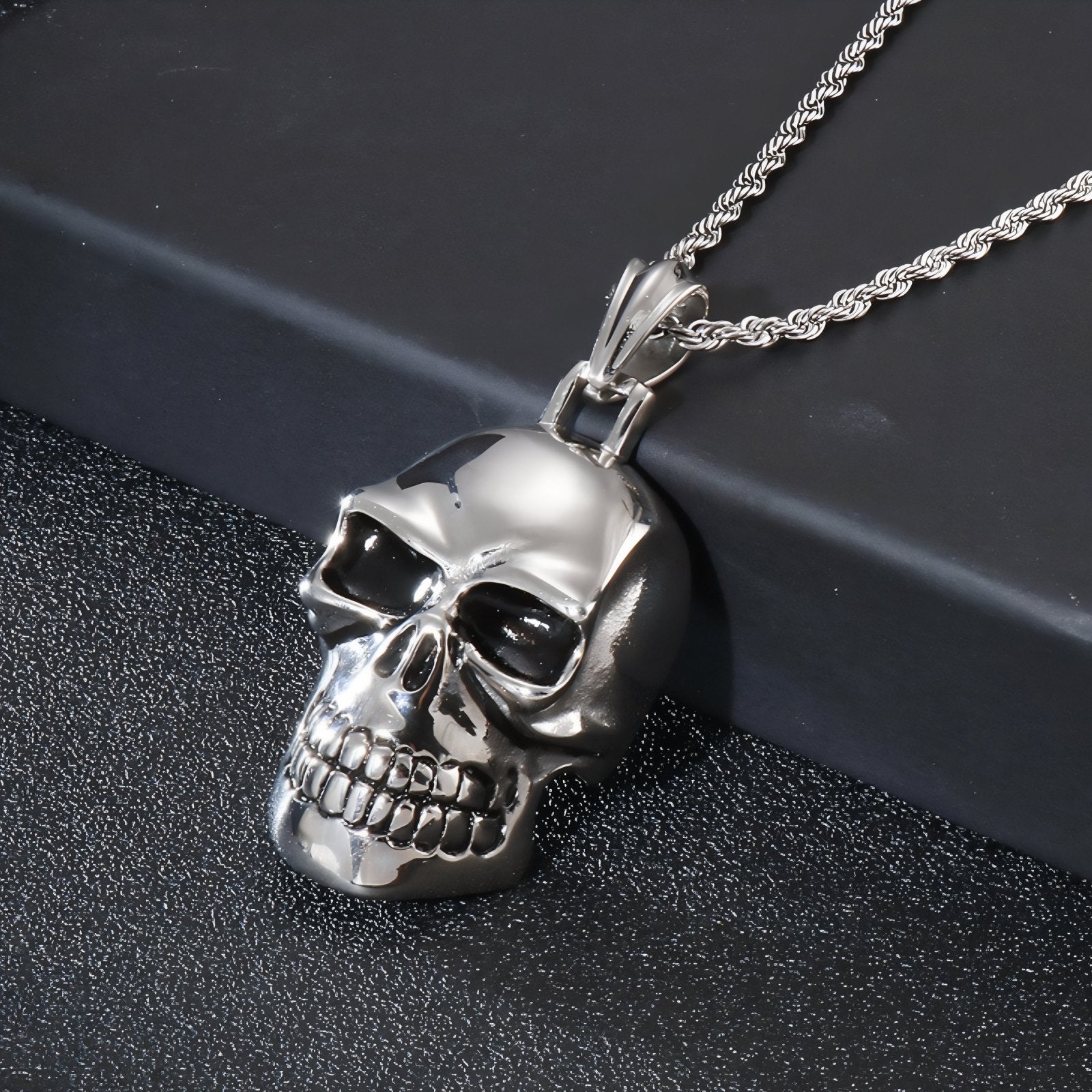 Collier pendentif tête de mort pour homme, maille torsadée, acier inoxydable, style rock
