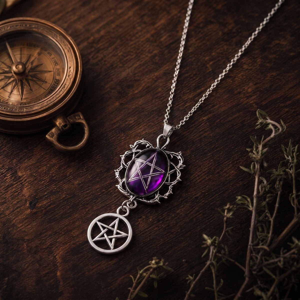 Collier pentagramme satanique pour femme, en alliage de zinc, avec pierre violette
