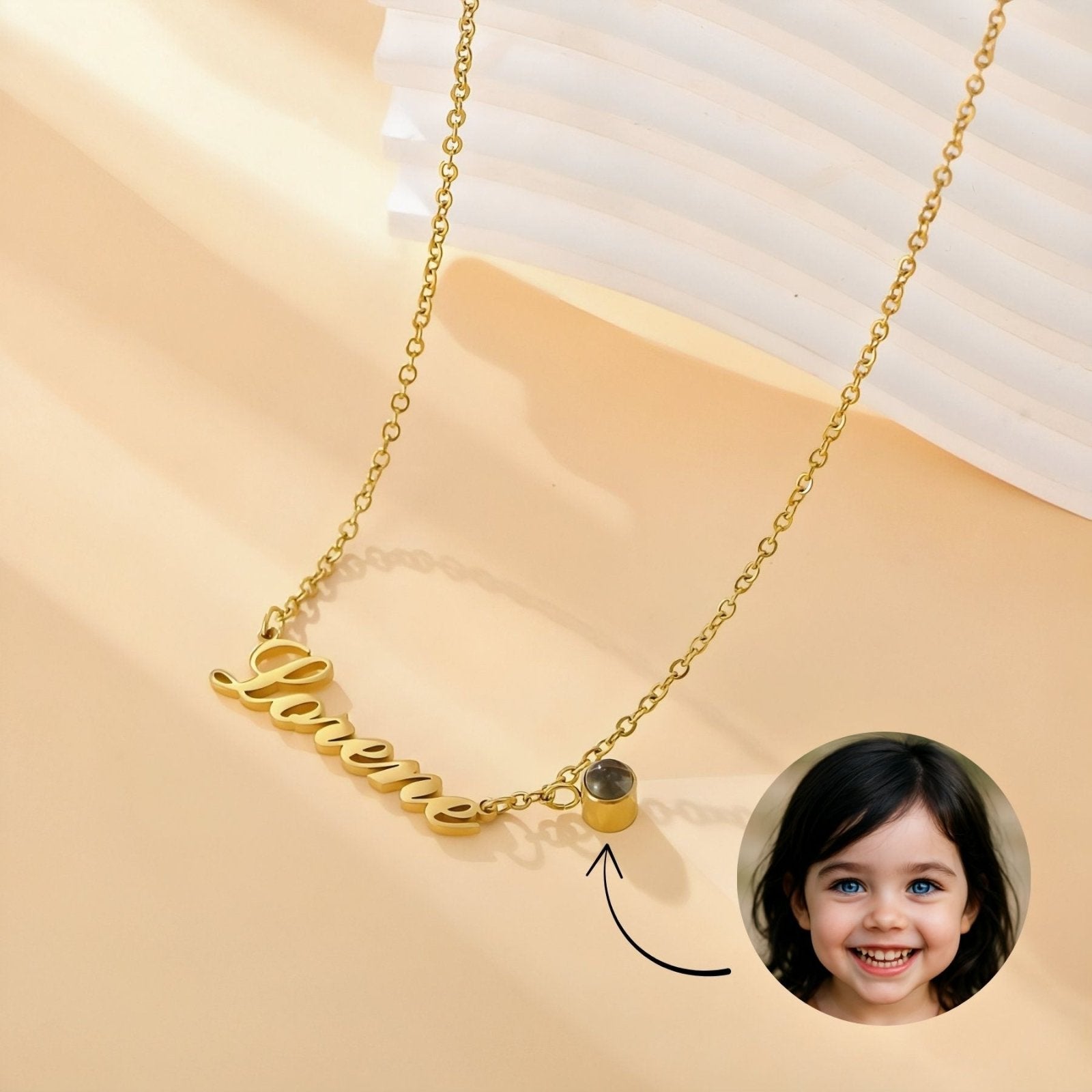 Collier personnalisable prénom et photo, acier inoxydable 18K, modèle Amor