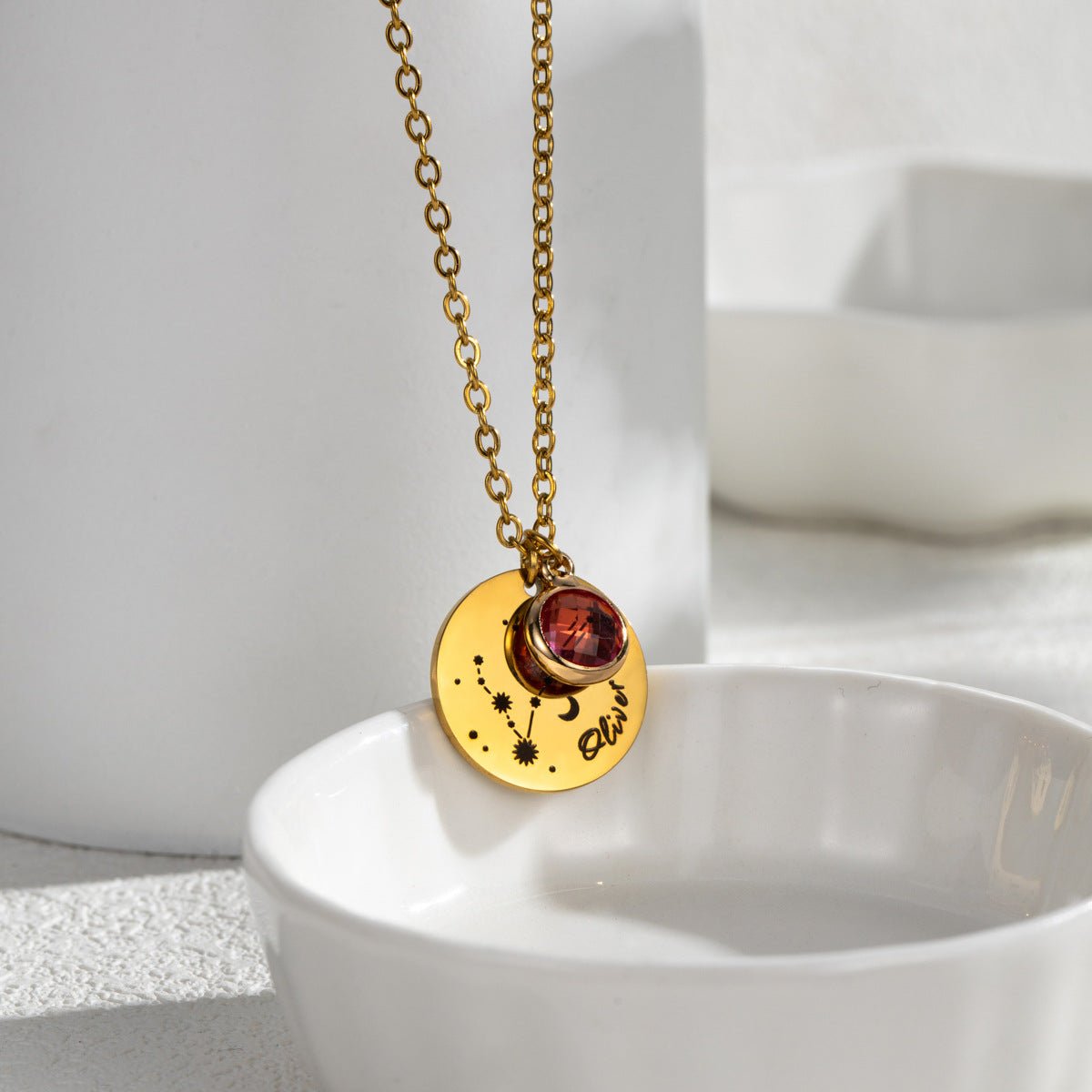 Collier personnalisé astrologique, avec médaille constellation et pierre de naissance, en acier inoxydable