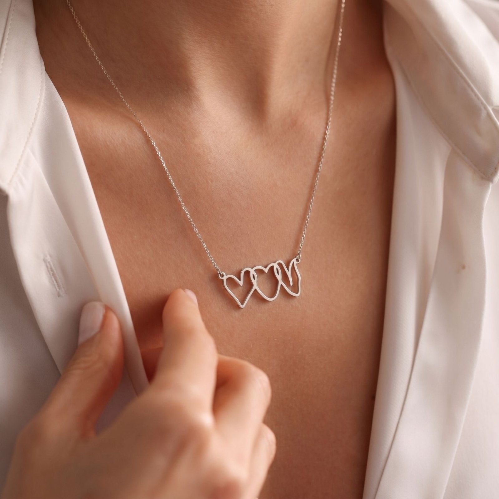 Collier personnalisé pendentif dessin d'enfant, gravure sur mesure, en acier inoxydable