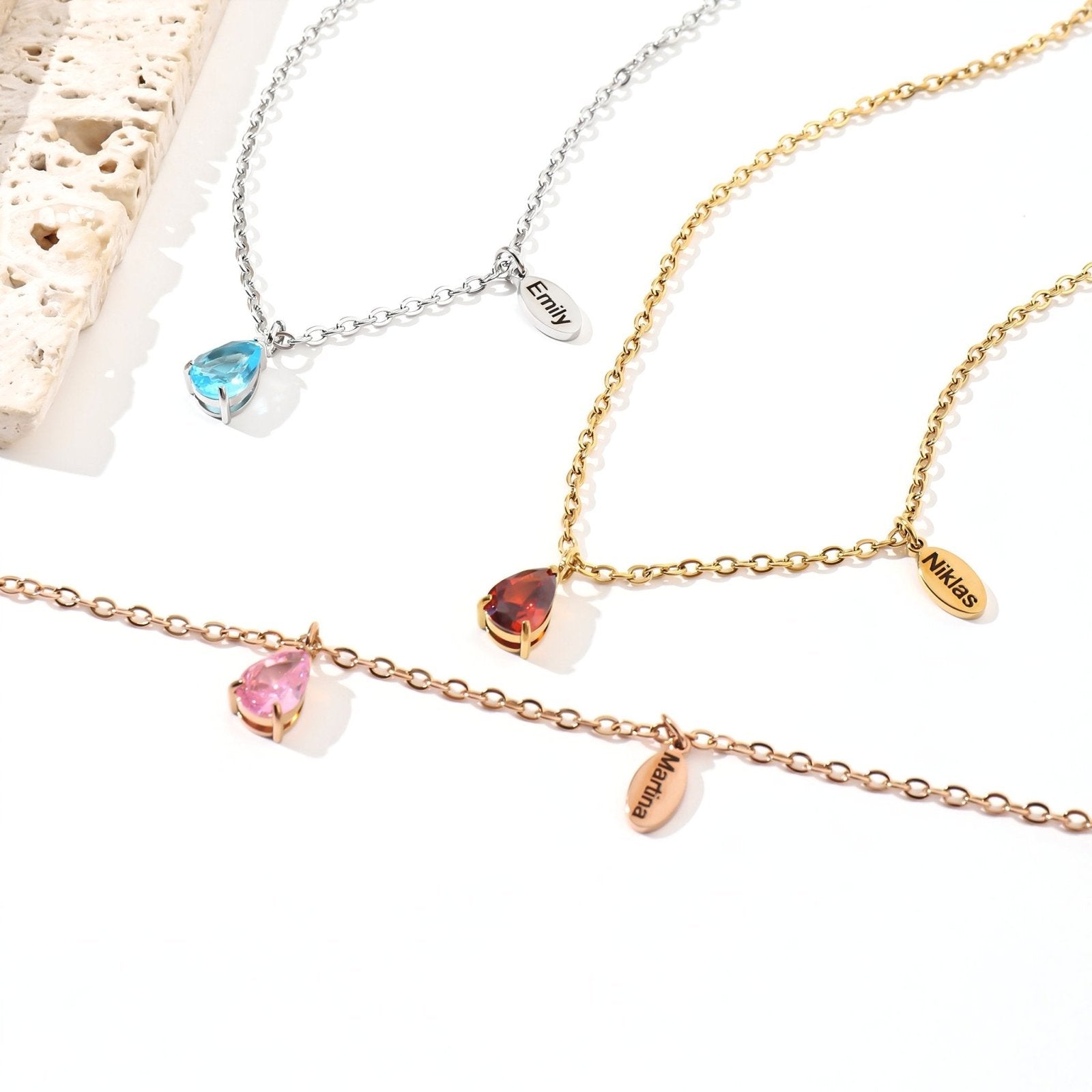 Collier pierre de naissance personnalisé, goutte zircon et prénom, en inox, modèle Pearl