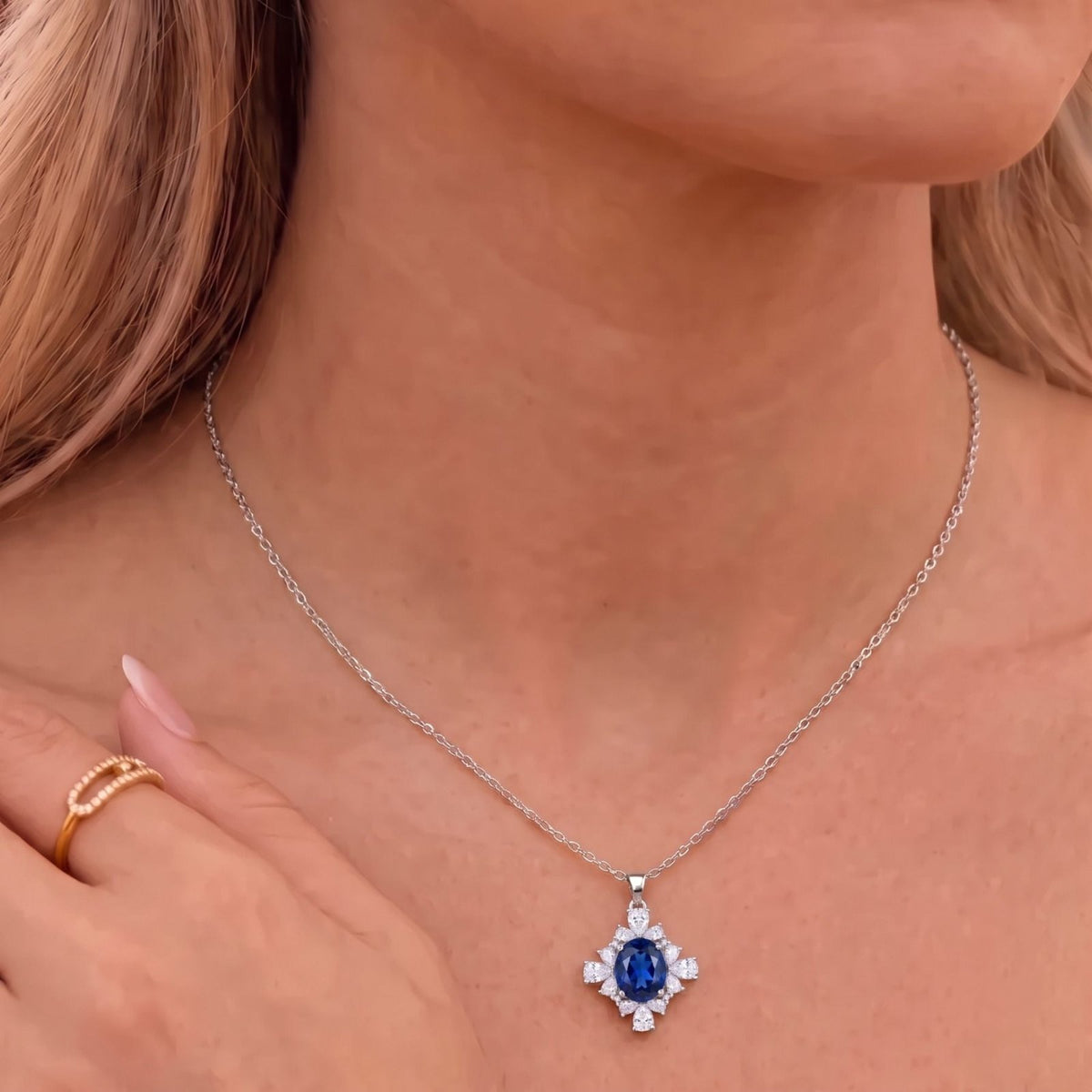 Collier pierre précieuse pour femme, en cuivre argenté, pendentif ovale entouré de pierres blanches