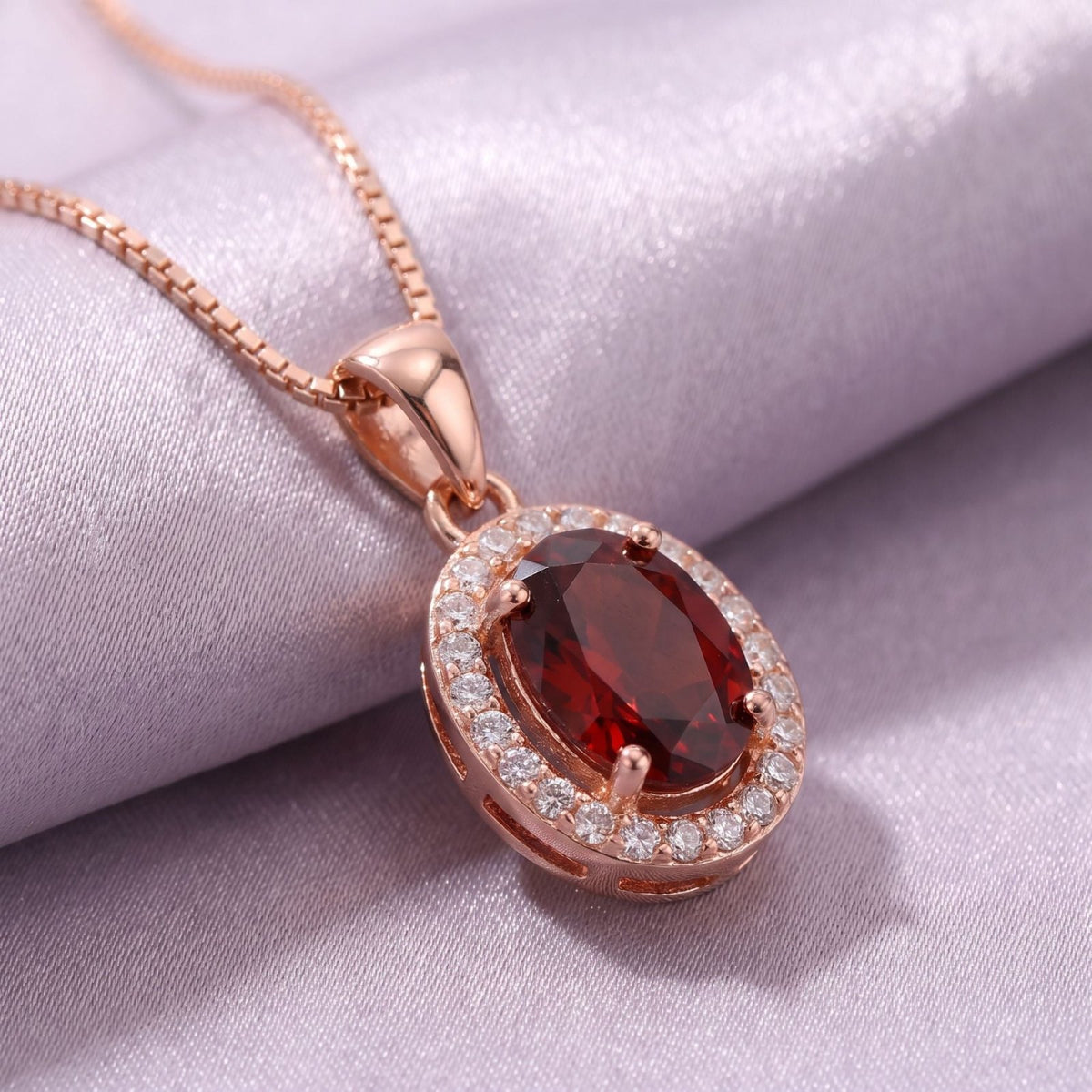 Collier pierre rouge grenat pour femme, en cuivre, pendentif ovale entouré de pierres blanches