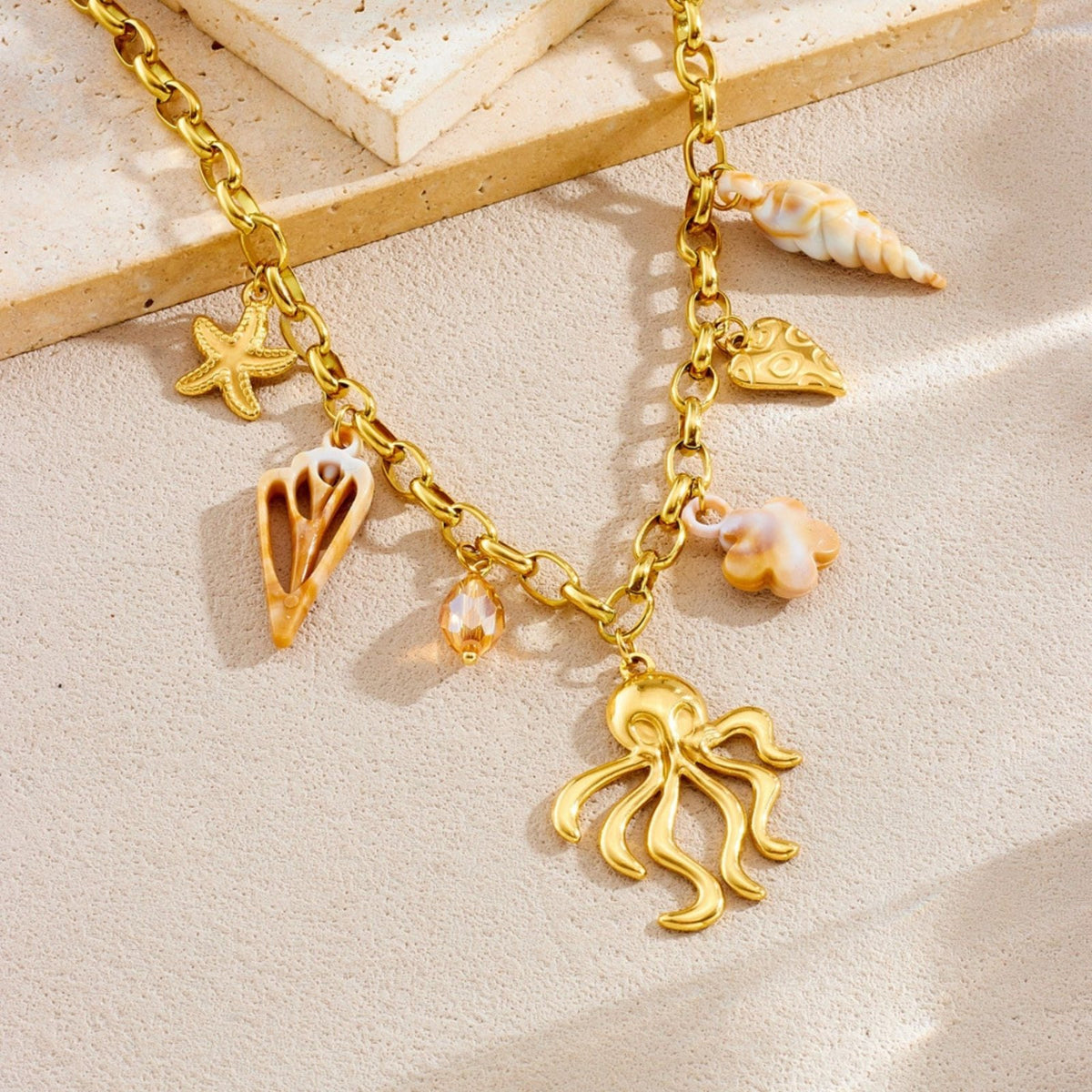 Collier pieuvre pour femme, en acier inoxydable doré, chaîne à maillons avec coquillages et charms marins