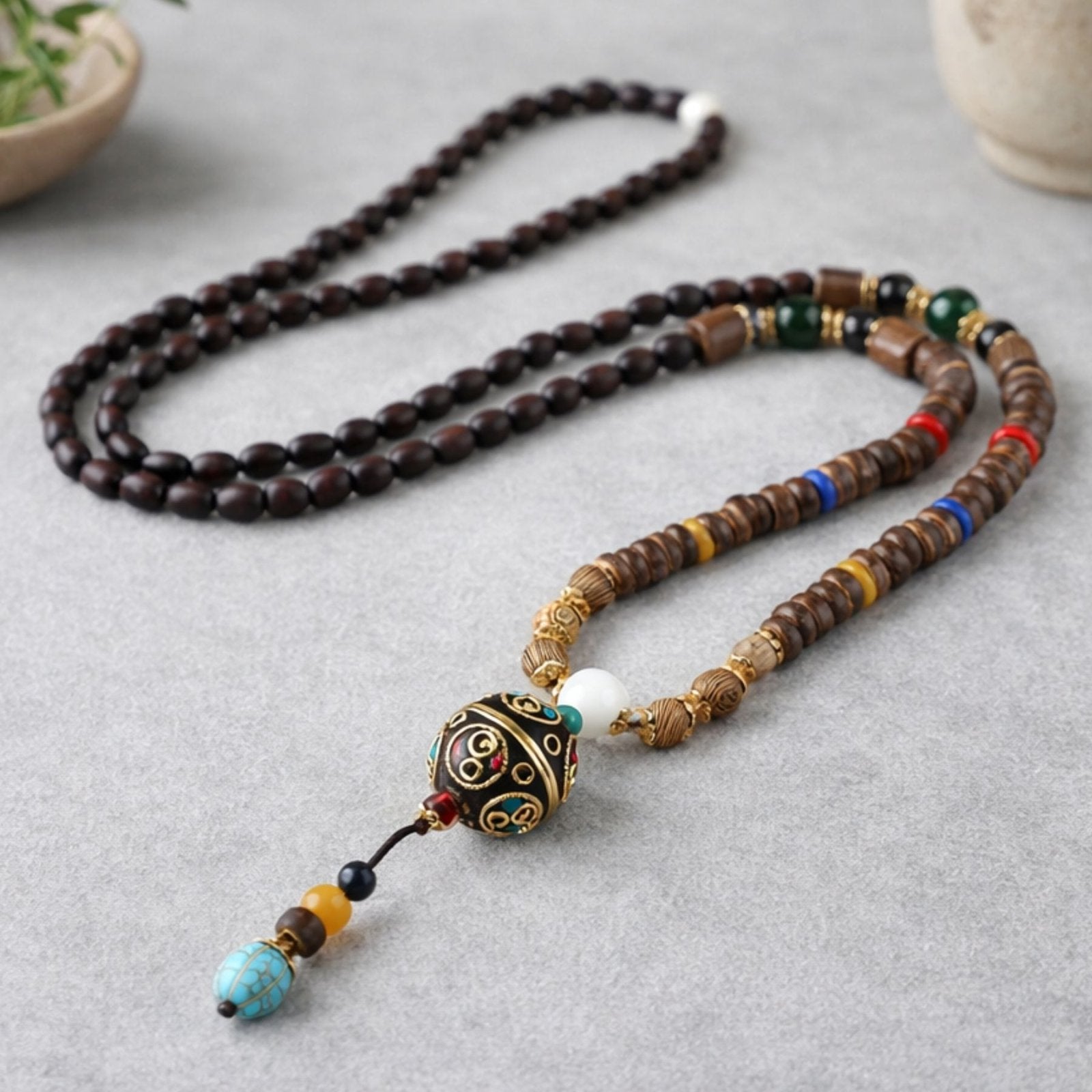 Collier pour femme en perles de bois, avec pendentif boule et pierre naturelle, style bohème