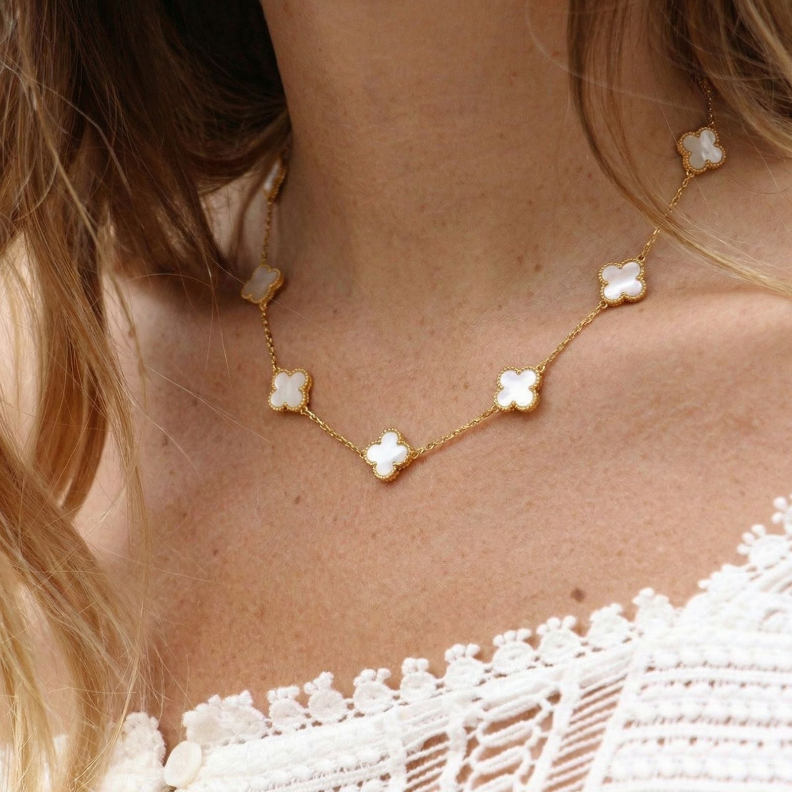 Collier pour femme, pendentifs à trèfles, émail coloré, taille réglable, chic et intemporel