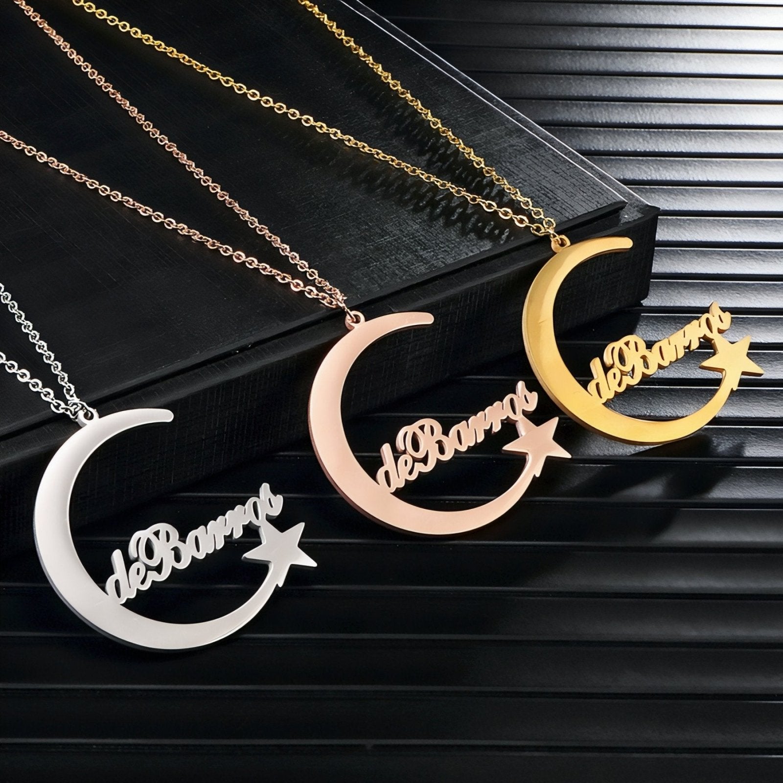 Collier prénom à graver, pendentif lune et étoile en acier inoxydable, modèle Dream