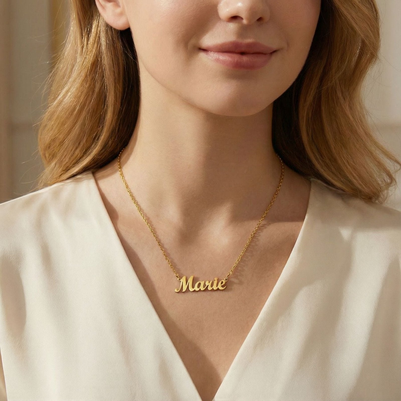 Collier prénom calligraphié, acier inoxydable 18K