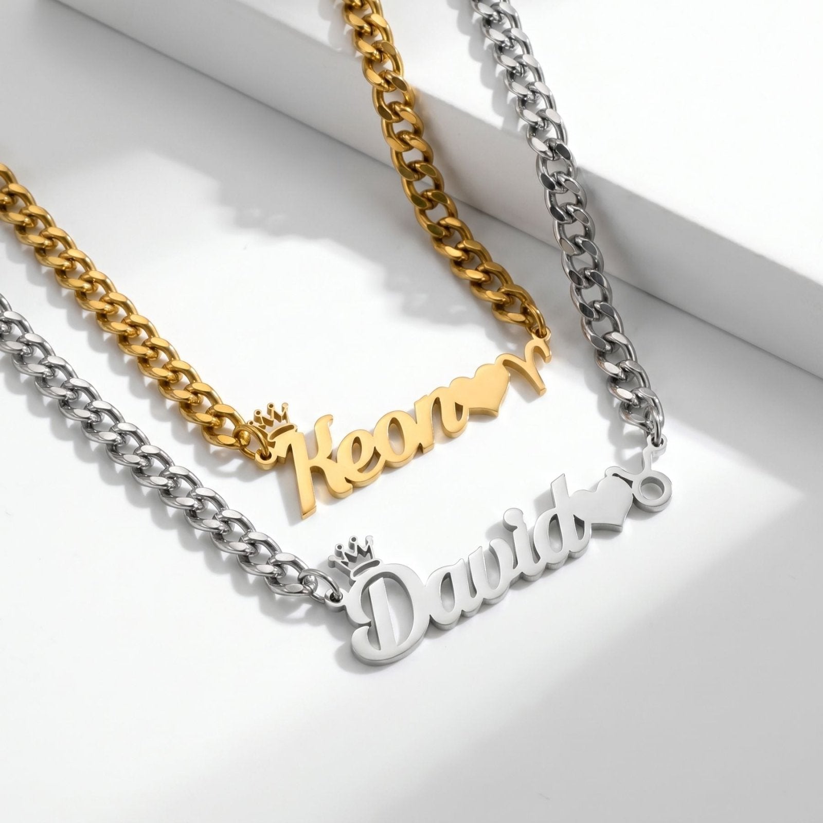 Collier prénom personnalisé pour homme, couronne et signe astrologique, en acier inoxydable