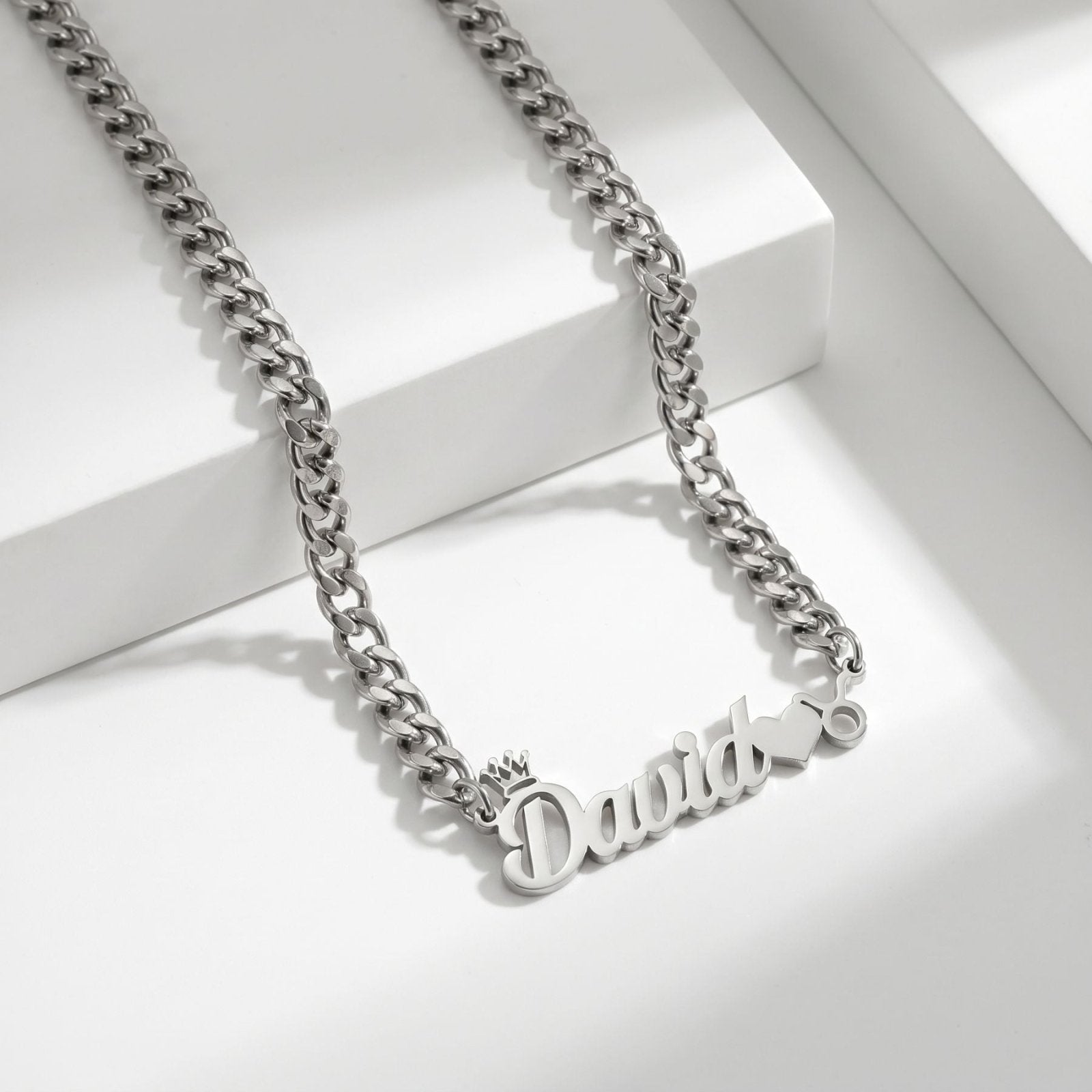 Collier prénom personnalisé pour homme, couronne et signe astrologique, en acier inoxydable