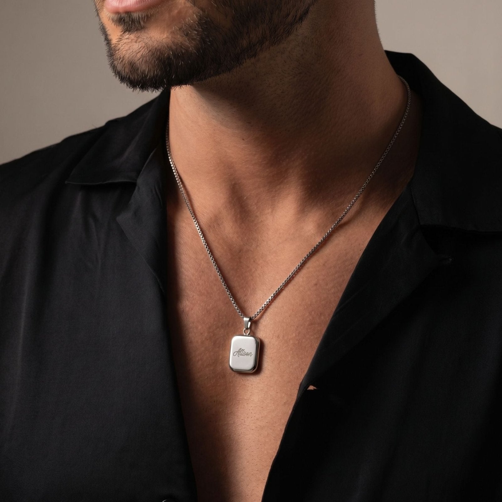 Collier prénom personnalisé pour homme, pendentif carré poli miroir avec gravure, en acier inoxydable