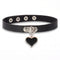Collier ras de cou emo pour femme, en simili cuir noir, avec pendentif cœur