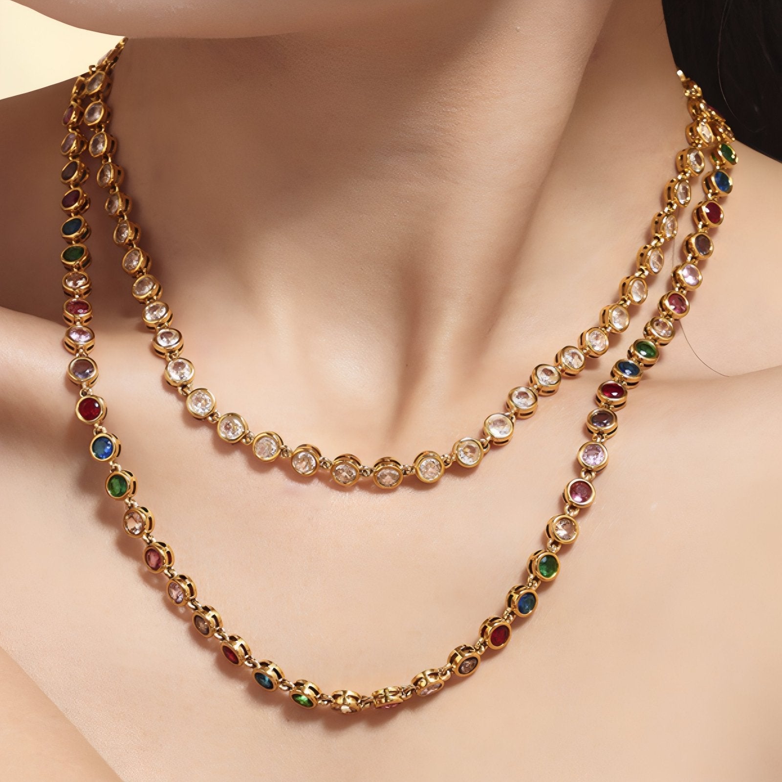 Collier ras - de - cou glamour pour femme, maille sertie avec zircon, en acier inoxydable