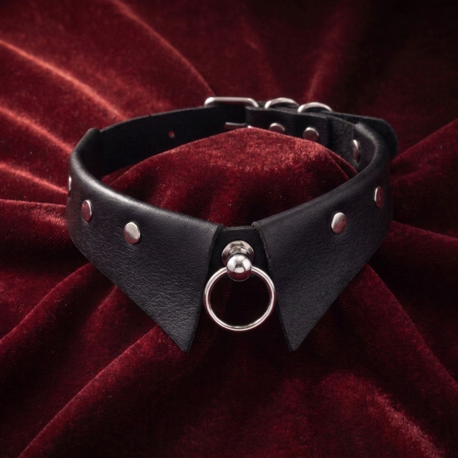 Collier ras de cou gothique pour femme, faux col en simili cuir noir, avec anneau argenté