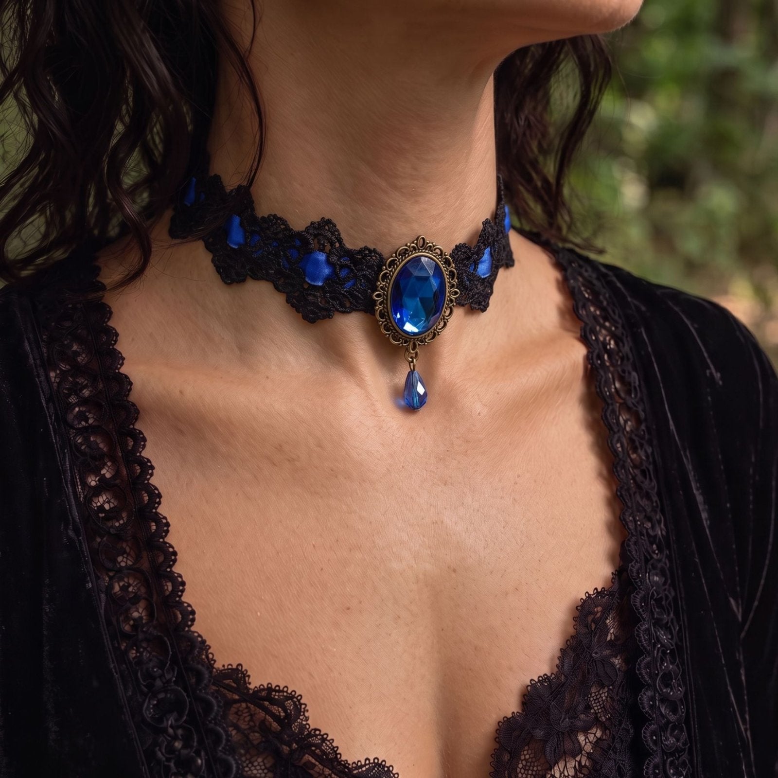 Collier ras de cou gothique victorien pour femme, en dentelle, avec cristal intégré