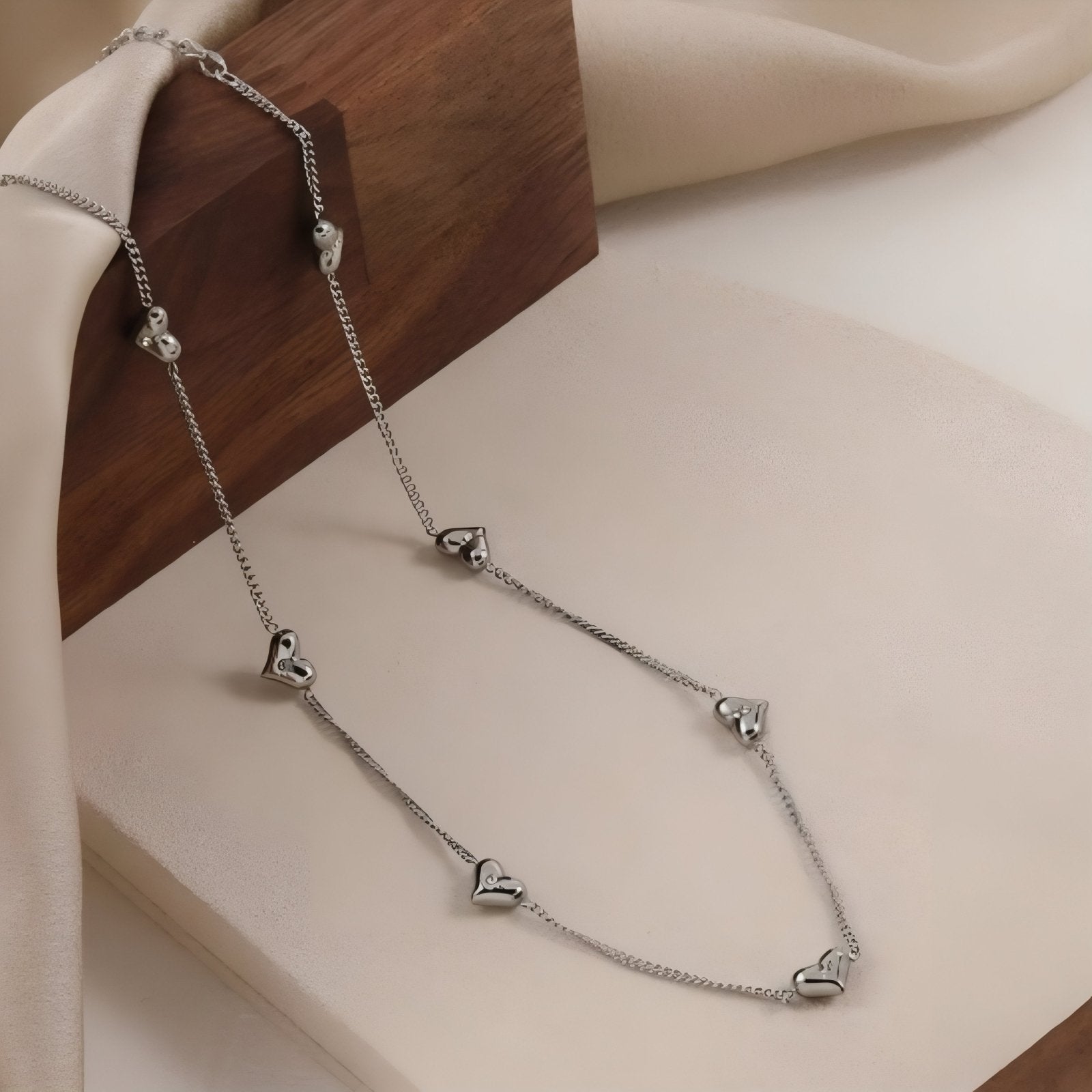 Collier ras - de - cou multi - cœurs pour femme, avec zircon, en acier inoxydable