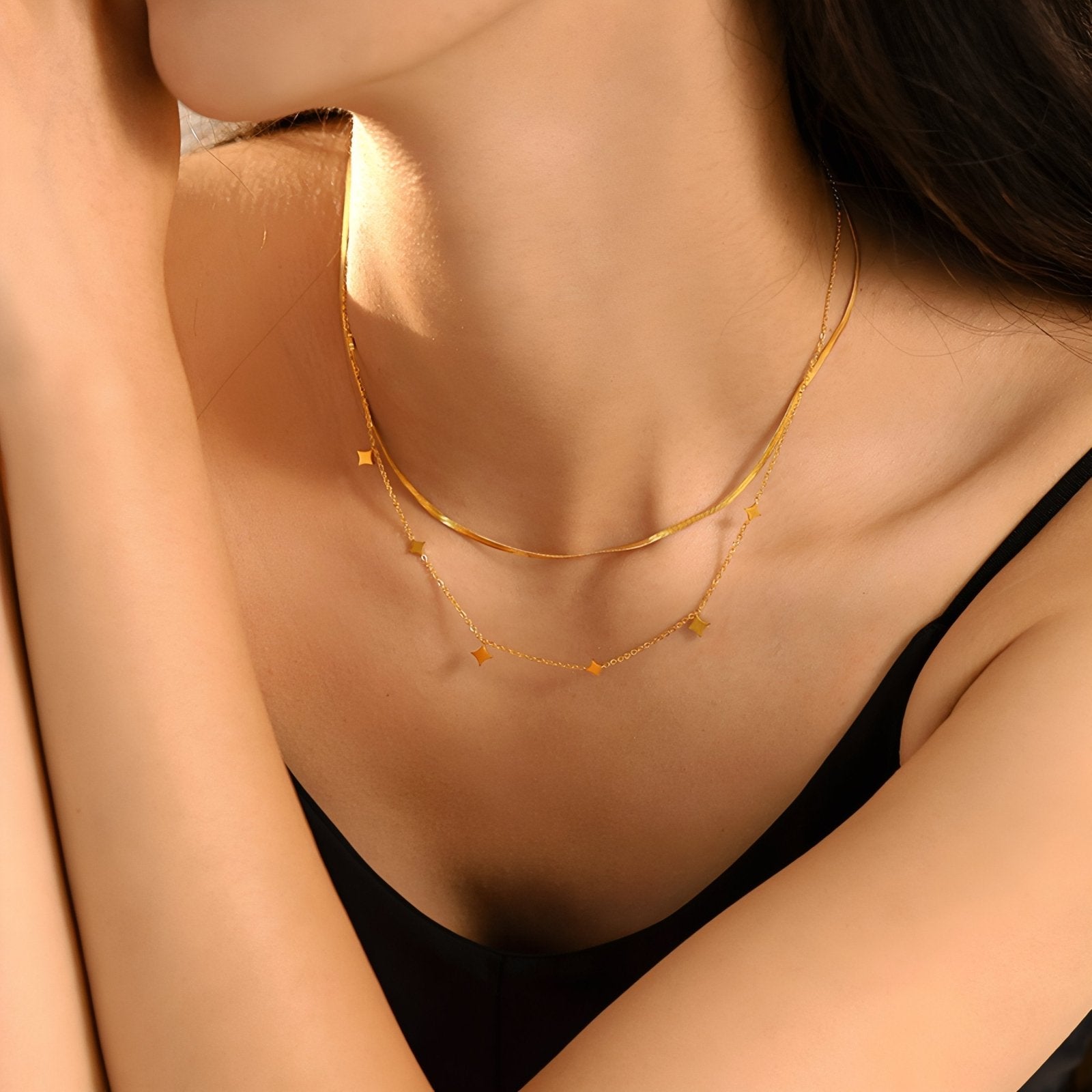 Collier ras - du - cou à pampilles pour femme, en acier inoxydable, style minimaliste
