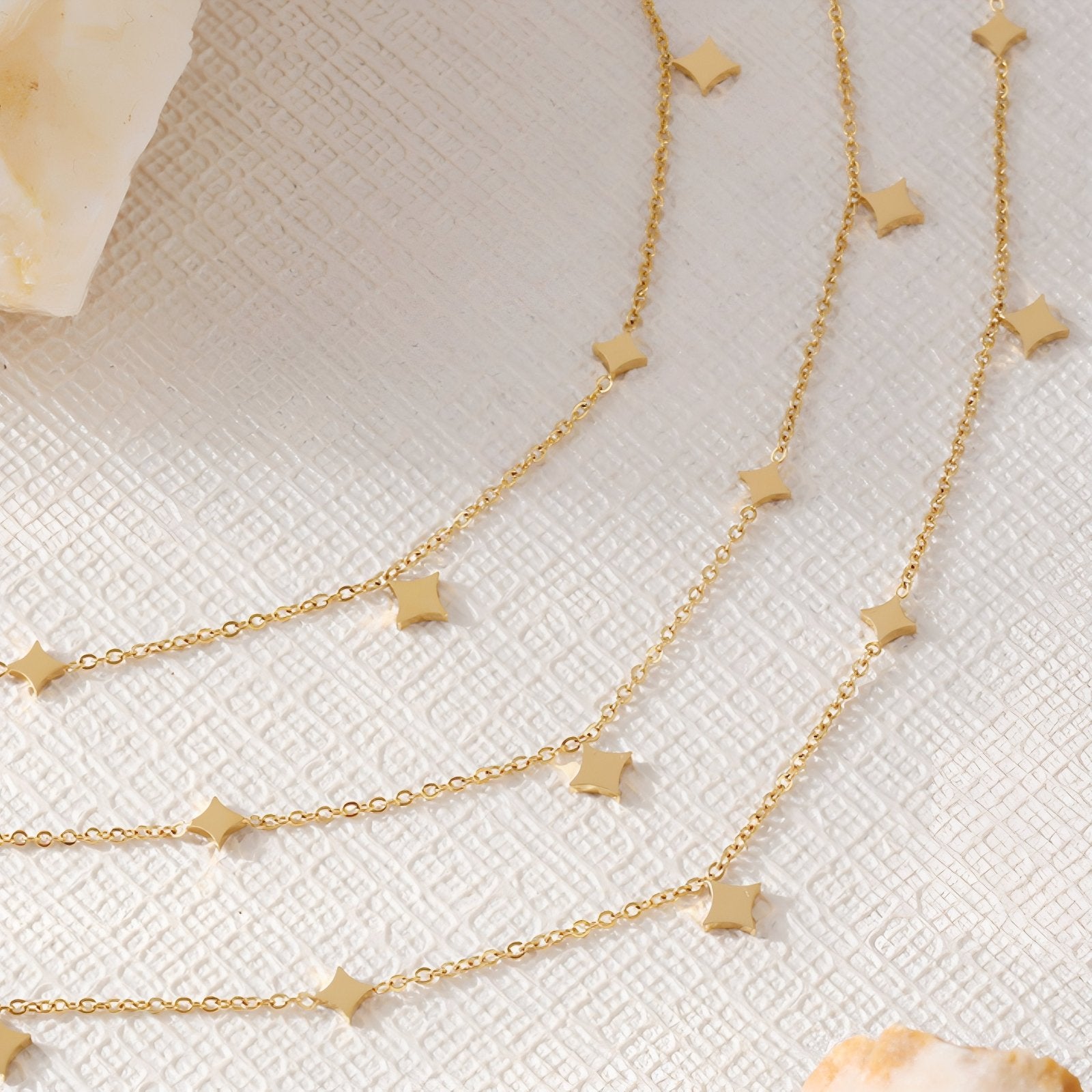 Collier ras - du - cou à pampilles pour femme, en acier inoxydable, style minimaliste