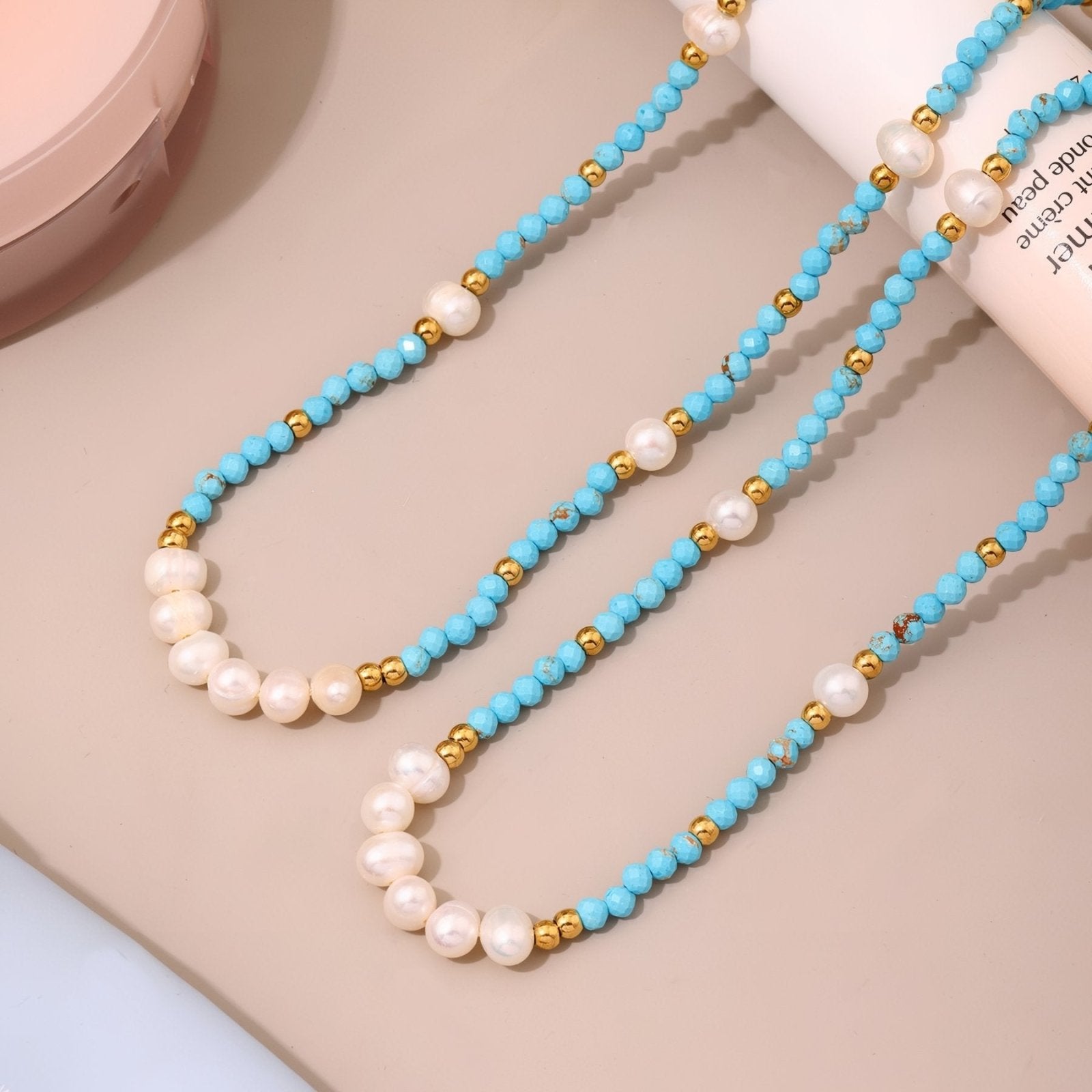 Collier ras - du - cou pour femme, avec perles d'eau douce et pierres naturelles de turquoise, style bohème chic