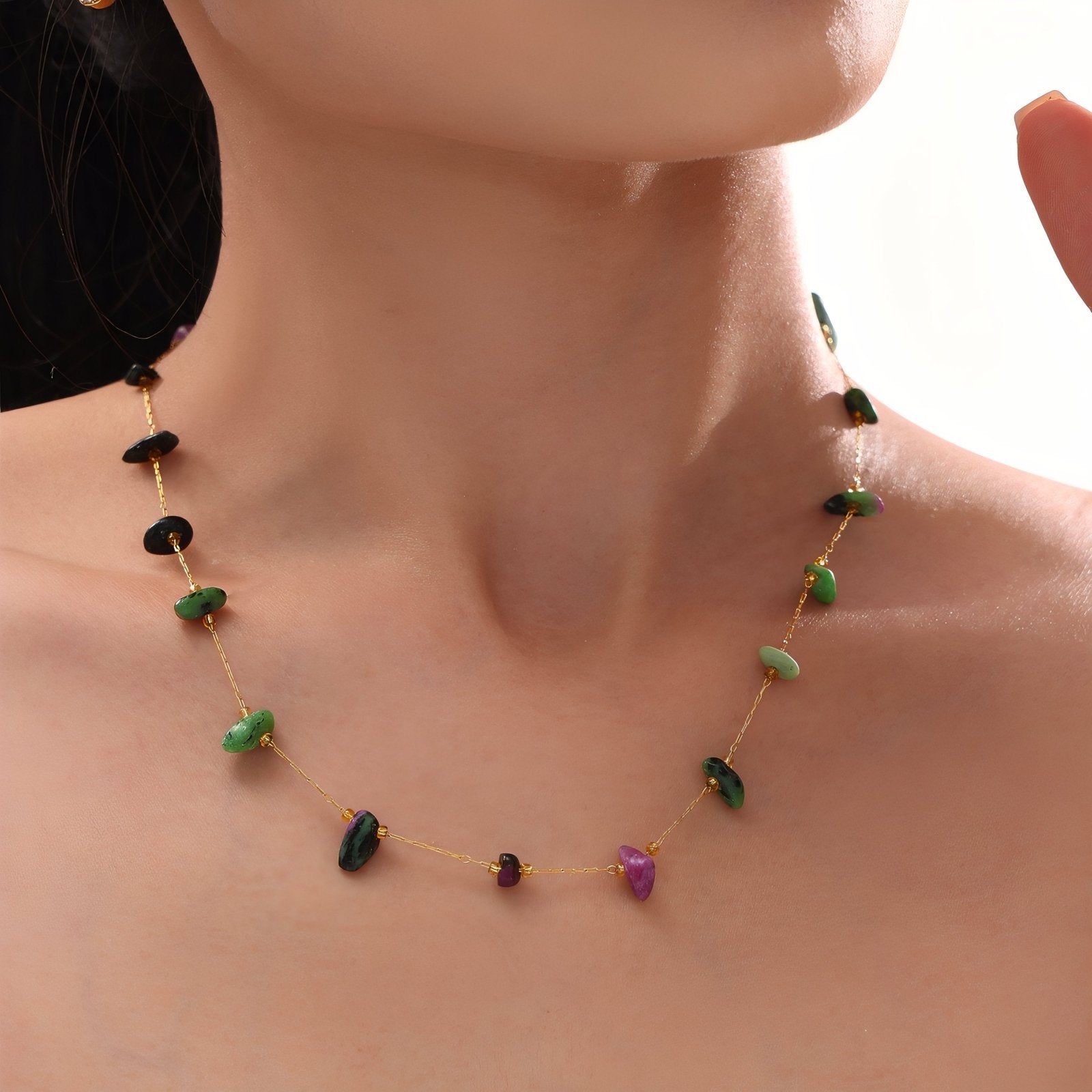 Collier ras - du - cou pour femme, avec pierres naturelles multicolores, en acier inoxydable