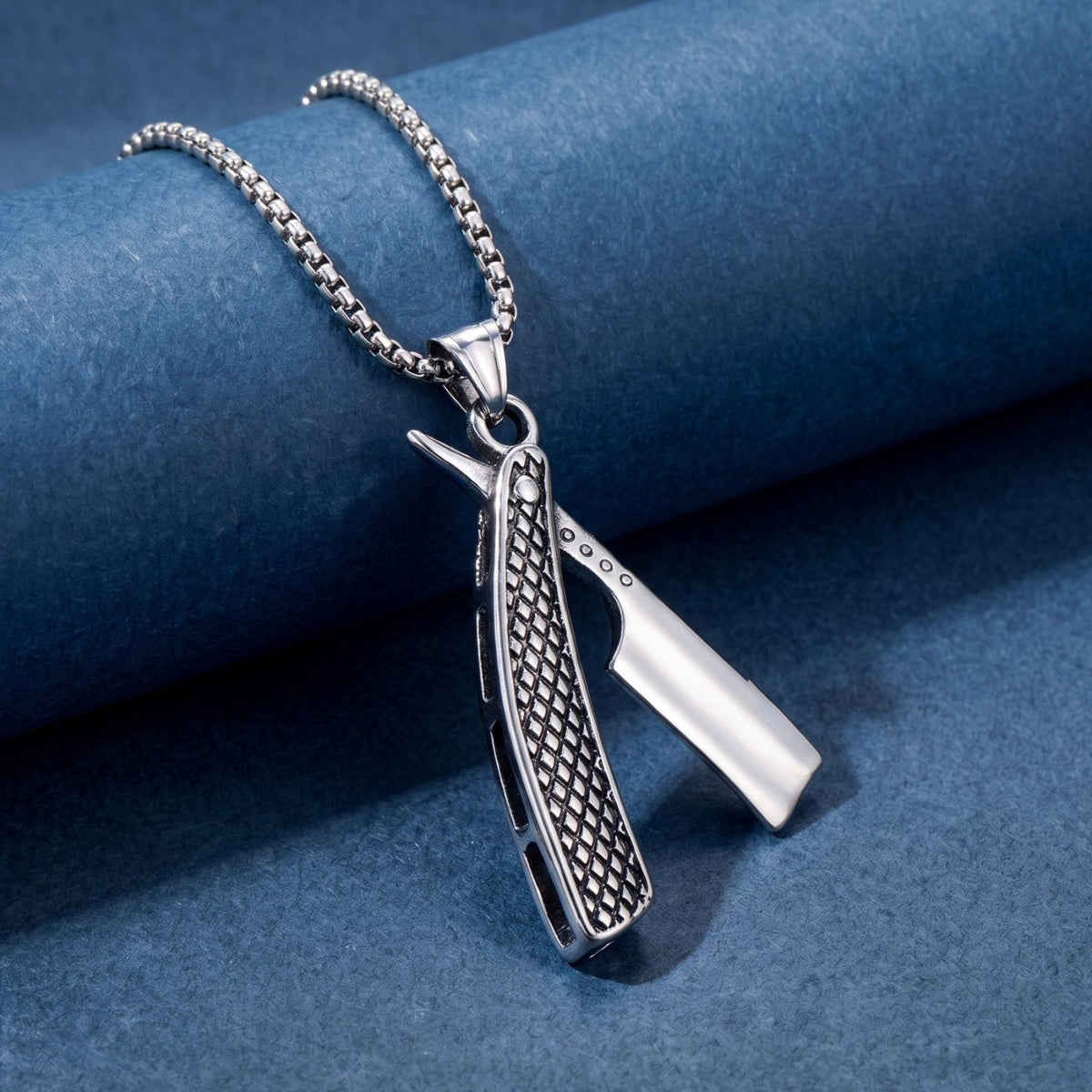 Collier rasoir de barbier pour homme, en acier inoxydable, pendentif rasoir de coiffeur au style vintage
