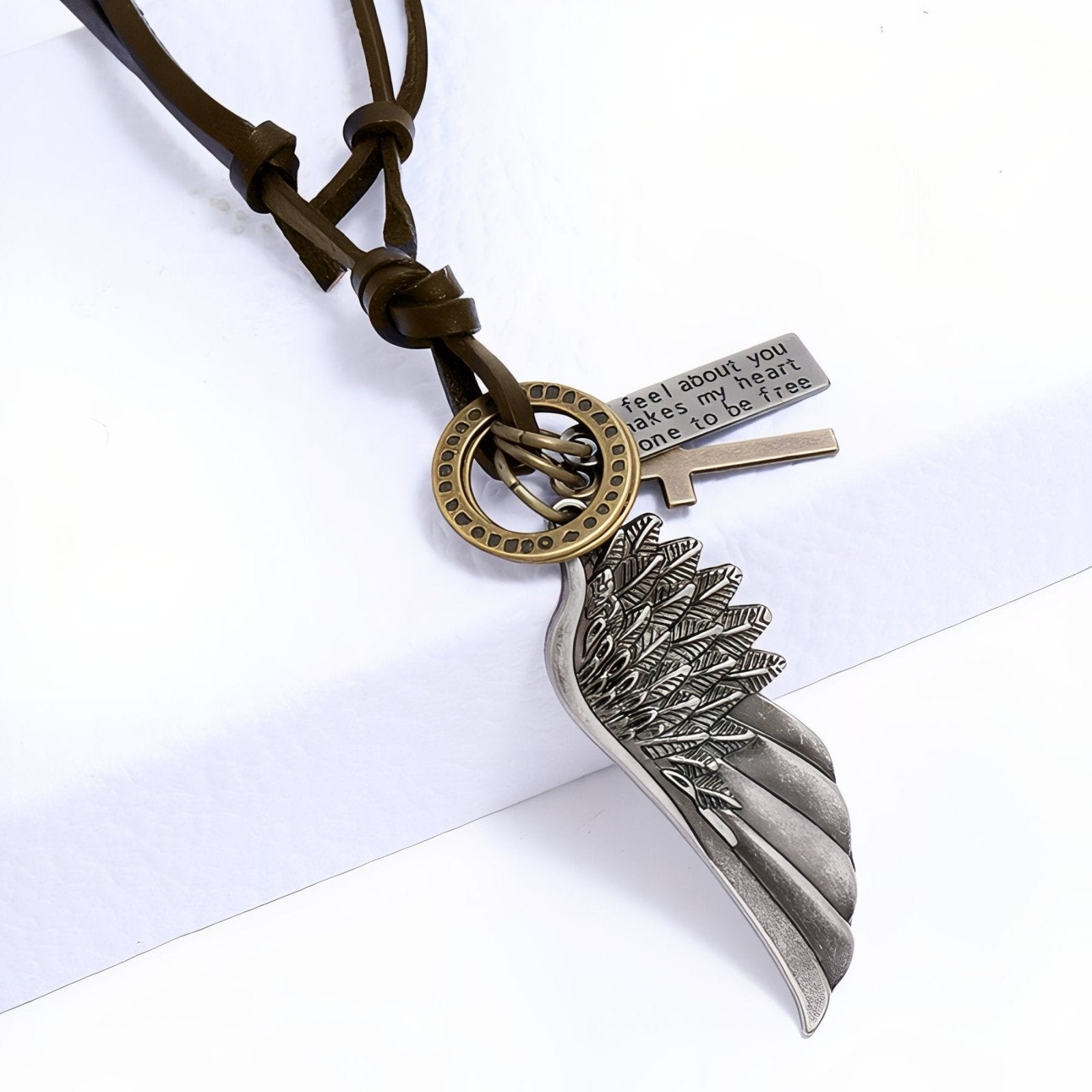 Collier rétro unisexe, pendentif aile d'ange et croix, cordon en cuir marron