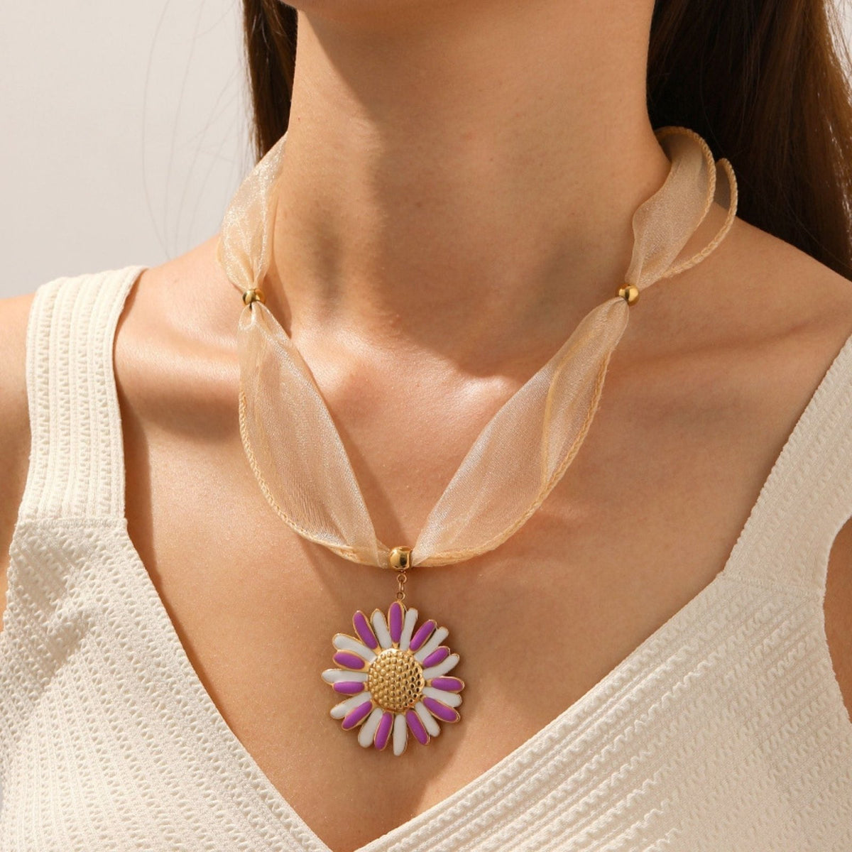 Collier ruban tournesol pour femme, en acier inoxydable, pendentif floral violet et blanc