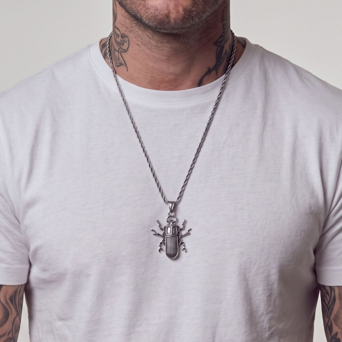 Collier scarabée égyptien pour homme, en acier inoxydable argenté, style gothique