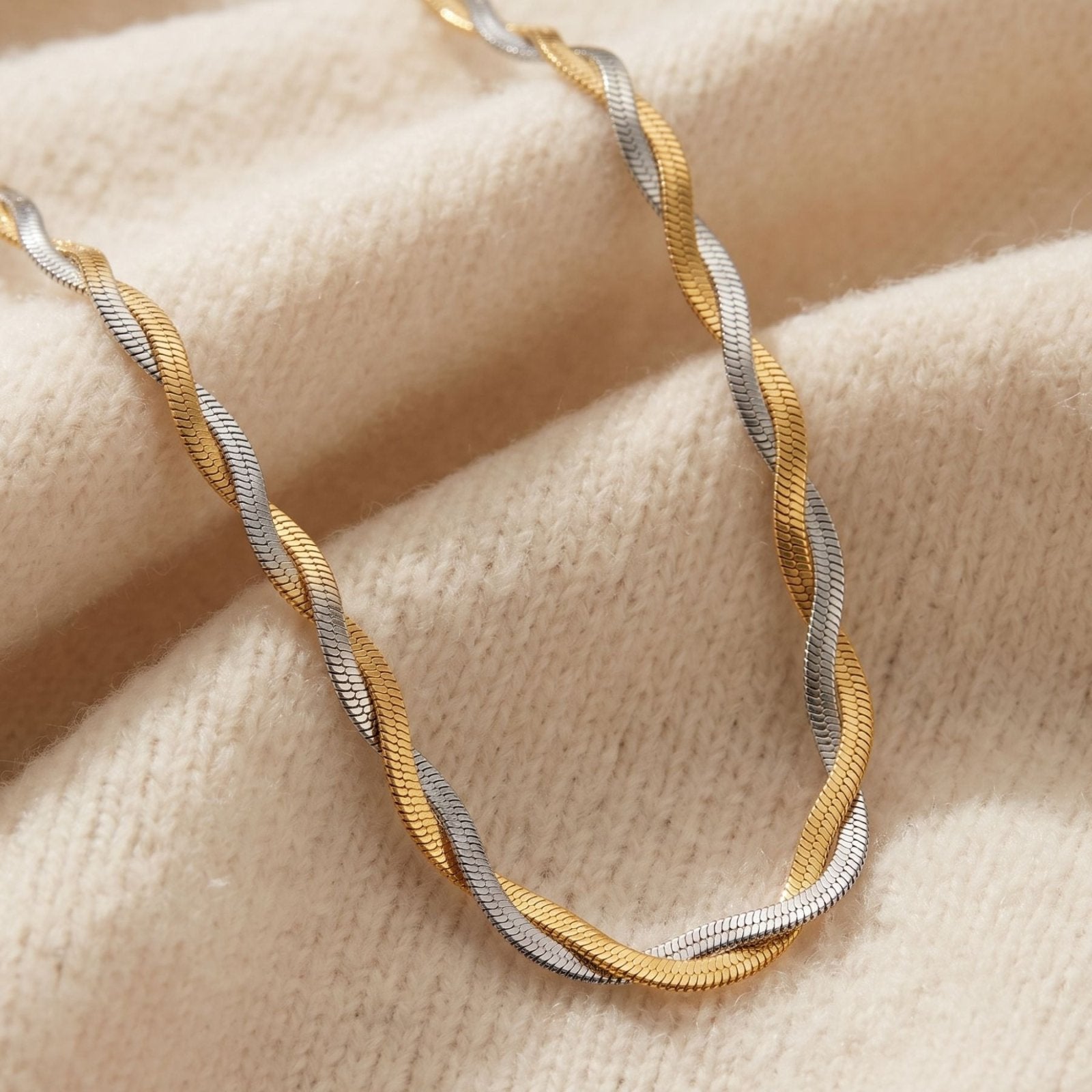 Collier serpent tressée pour femme, en acier inoxydable, style tendance