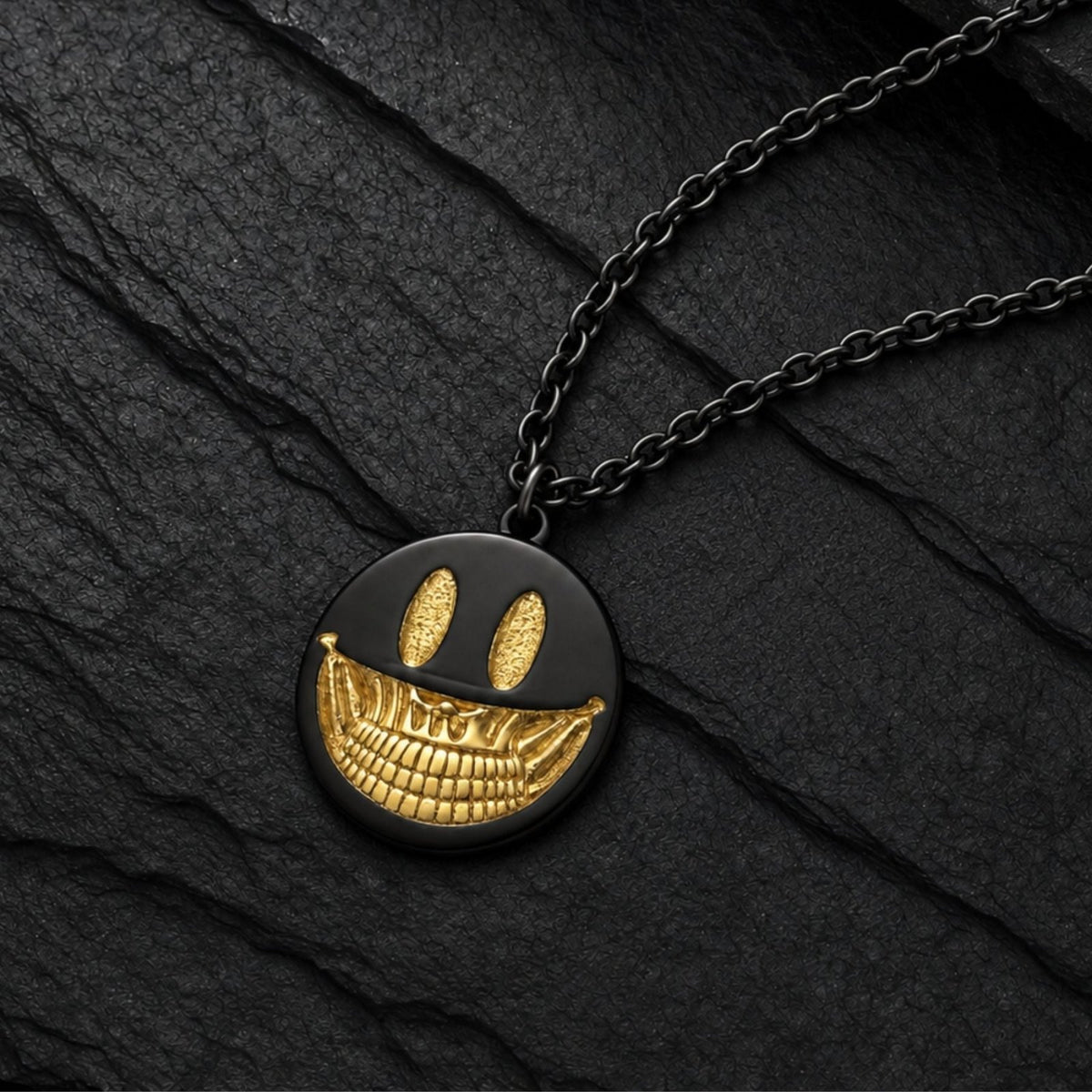 Collier smiley pour homme, en acier inoxydable, pendentif rond avec large sourire en reflief