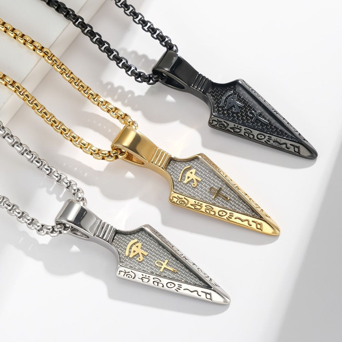 Collier symboles égyptiens Œil d’Horus pour homme, en acier inoxydable, design antique