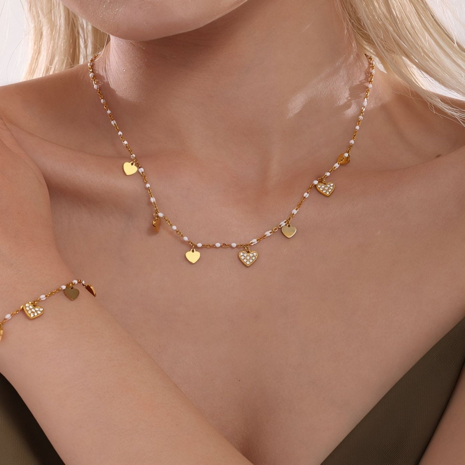 Collier tendance pour femme, acier inoxydable, pendentifs cœurs émaillés et zircons multicolores