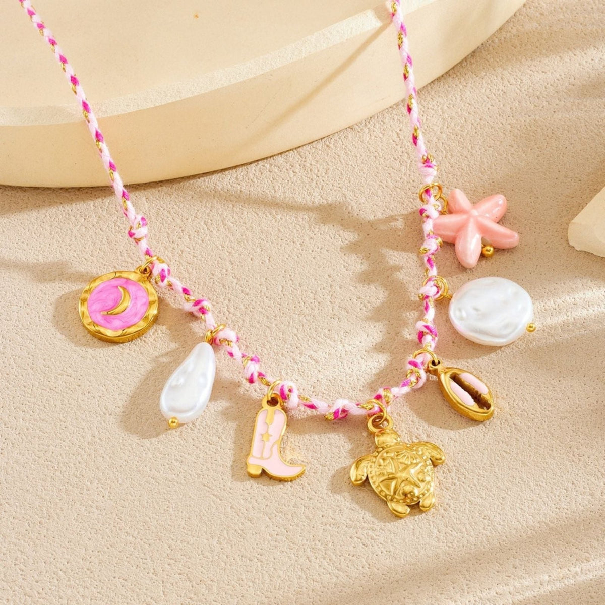 Collier tortue marine pour femme, en acier inoxydable doré, cordon rose avec charms coquillage et perles