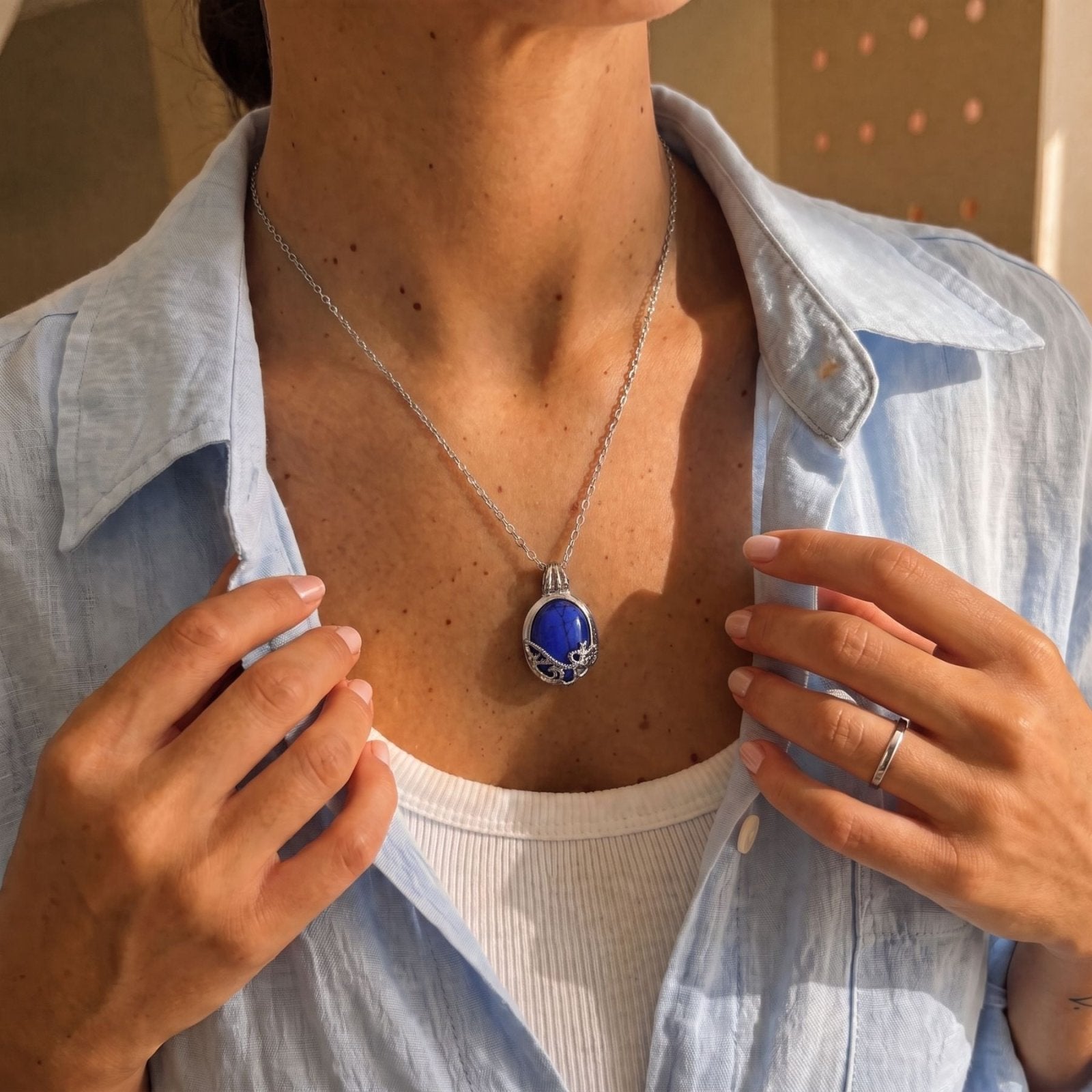 Collier Vampire Diaries Katherine pour femme, en alliage métallique, avec pierre naturelle bleue